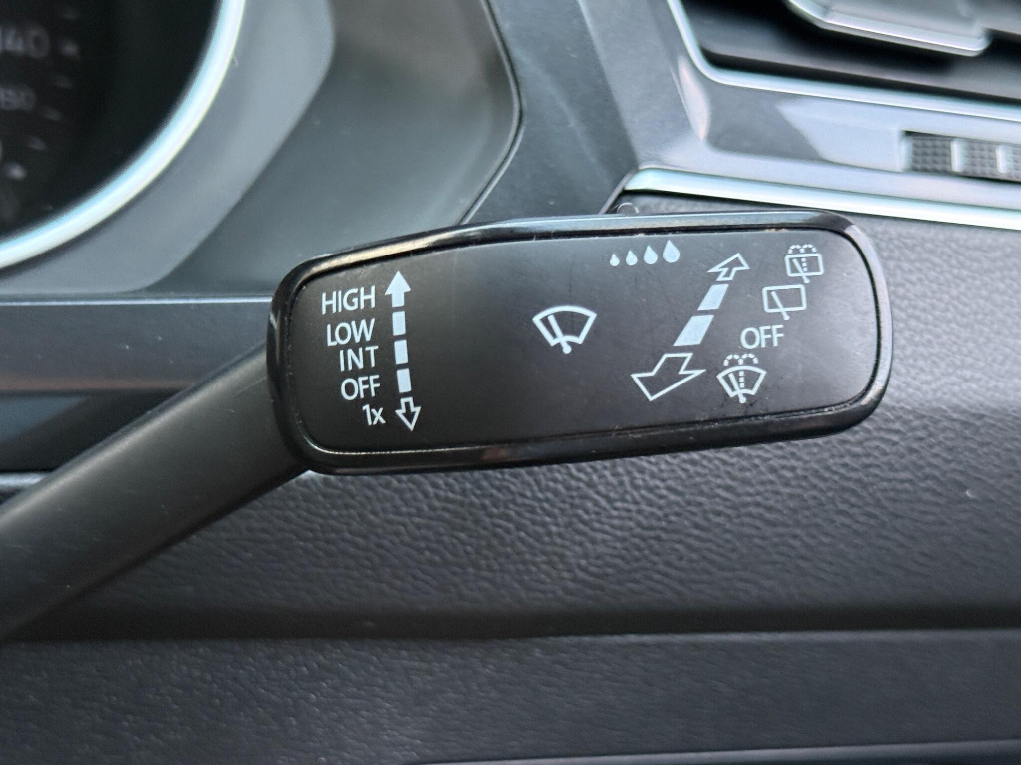 Volkswagen Tiguan - Image 73