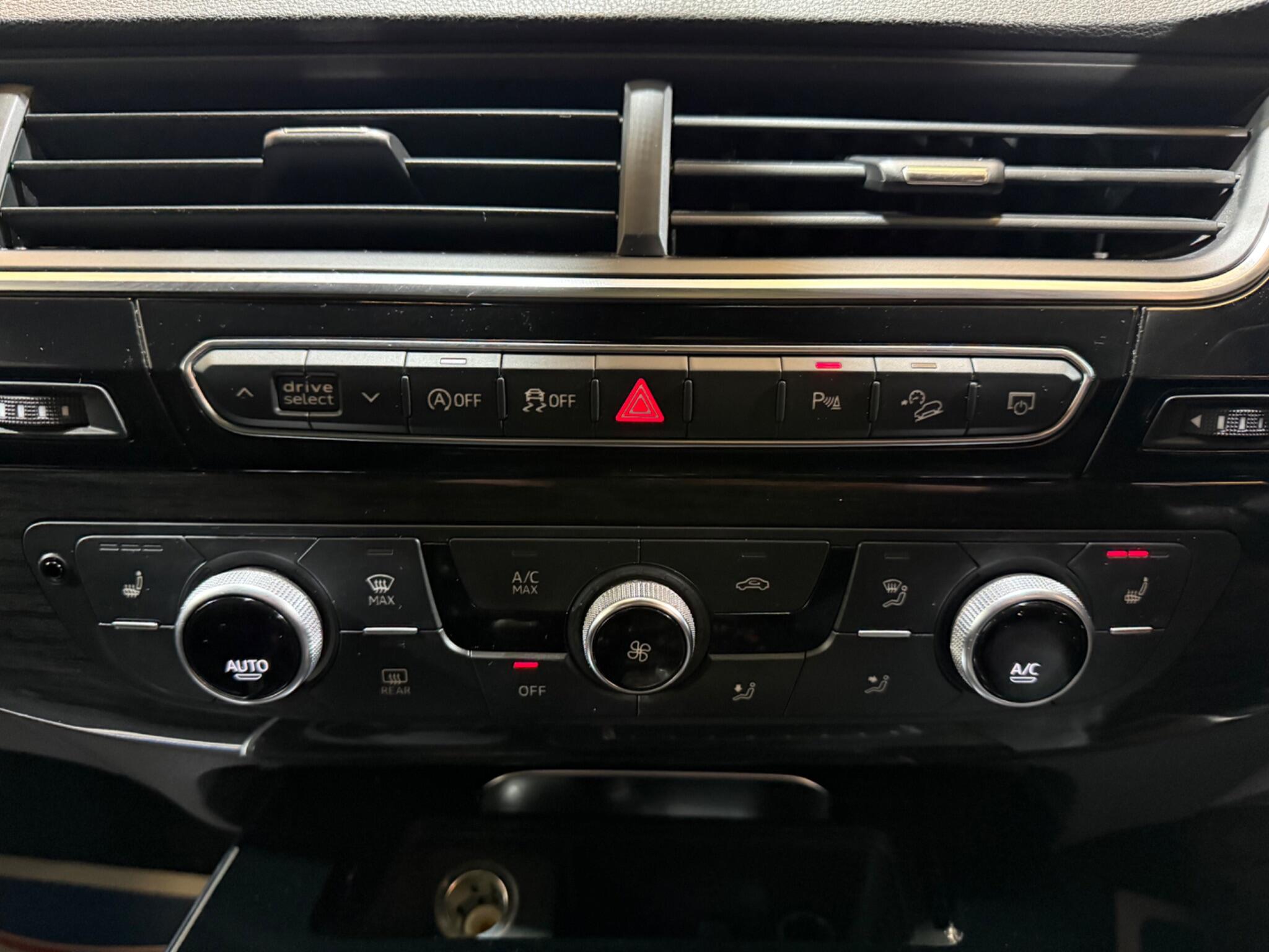 Audi Q7 view 20
