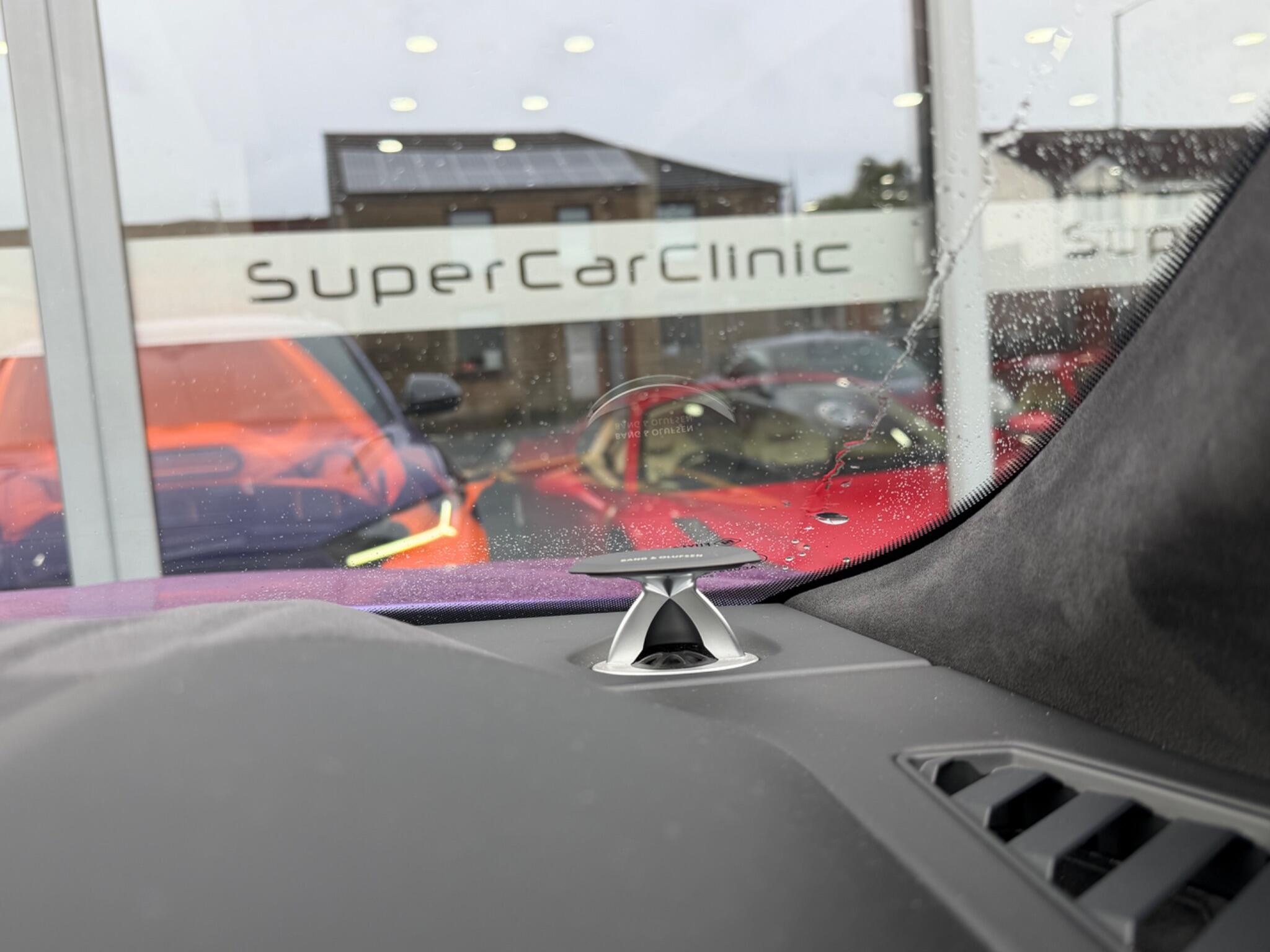 Lamborghini Urus view 23
