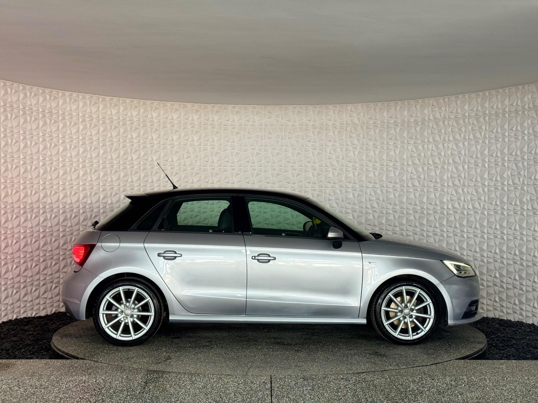 Audi A1 view 8