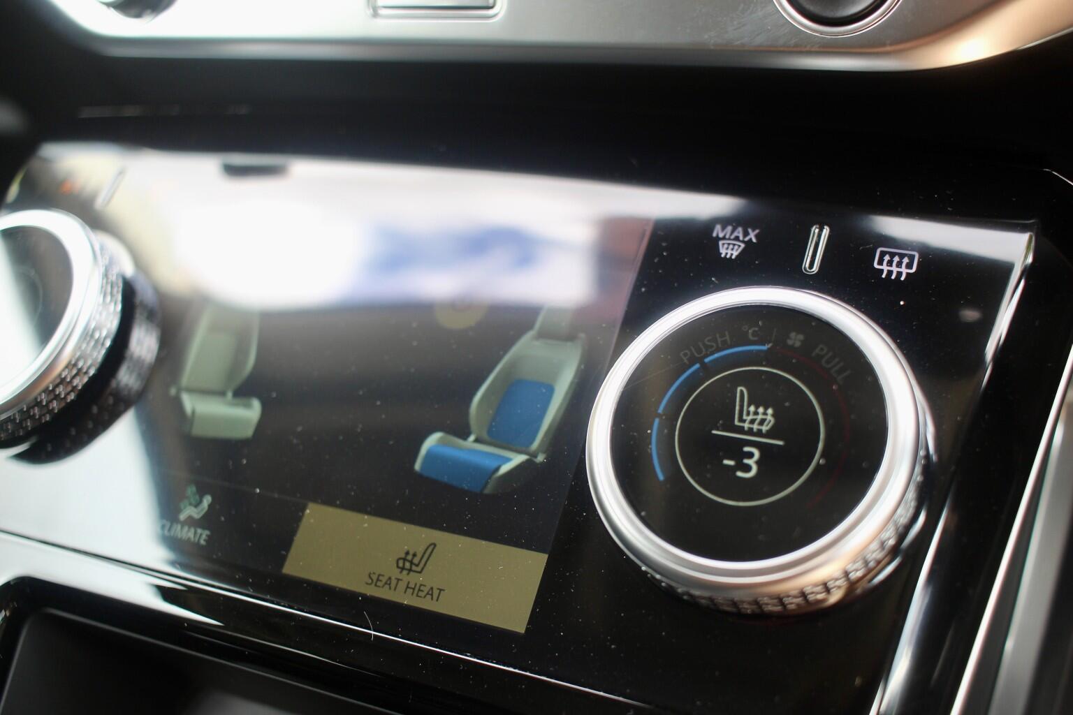 Jaguar I-Pace view 17