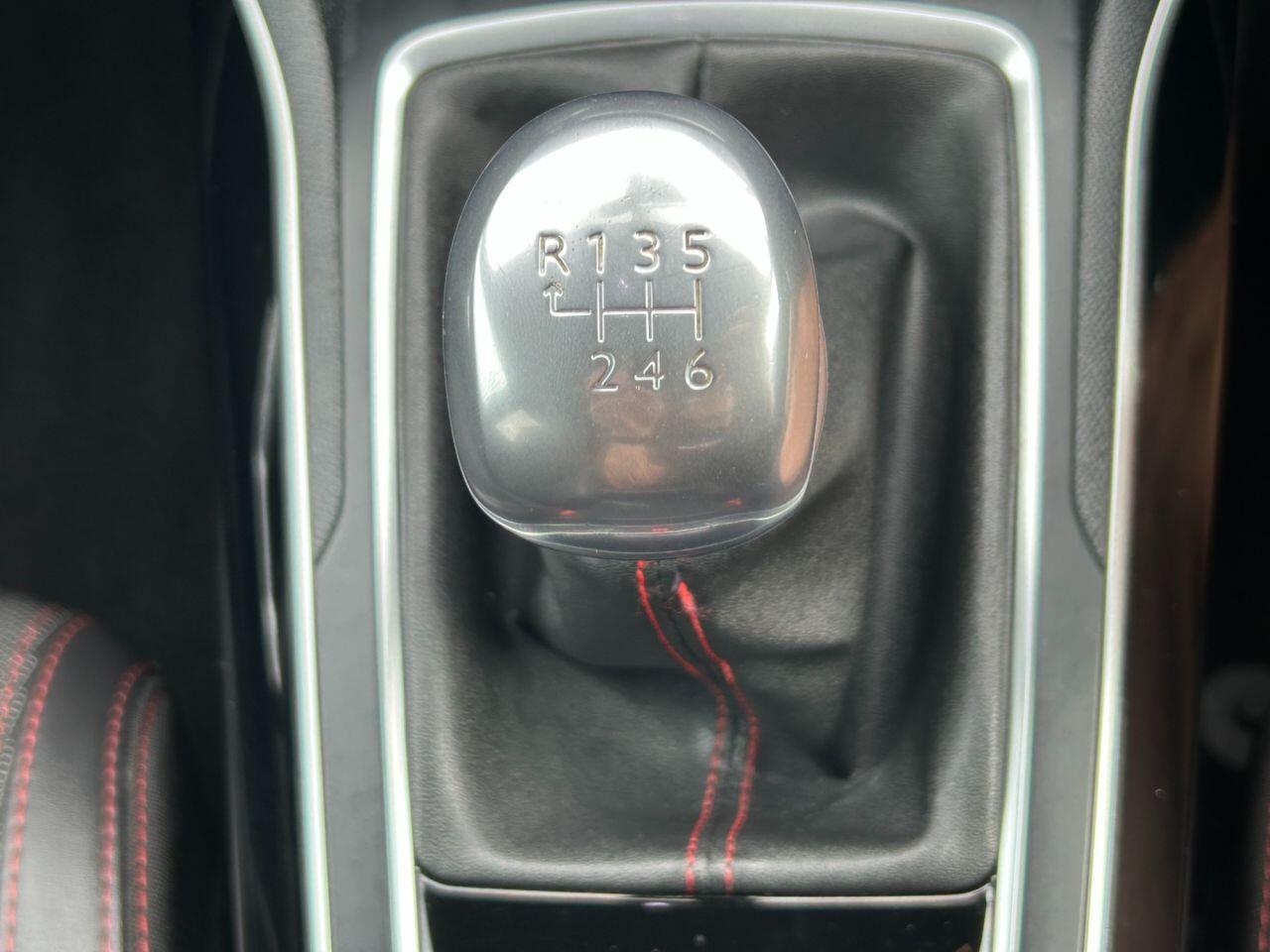 Peugeot 308 view 23