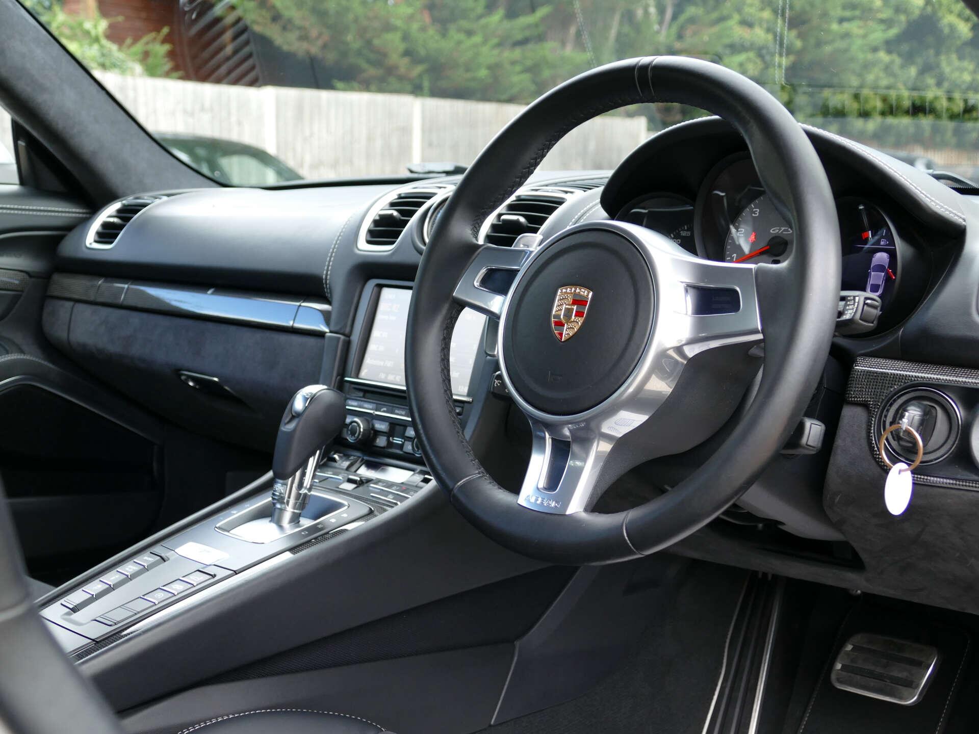 Porsche Cayman view 4
