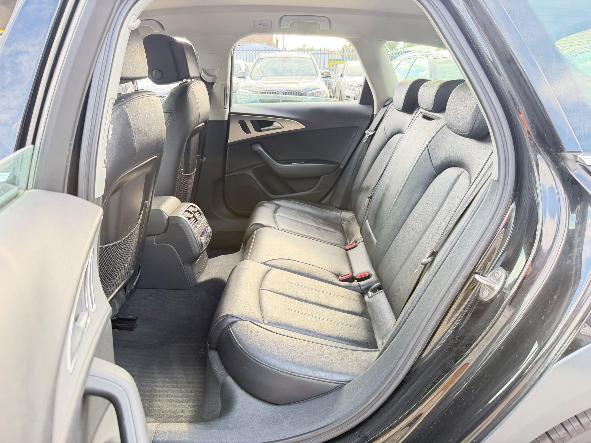 Audi A6 view 16