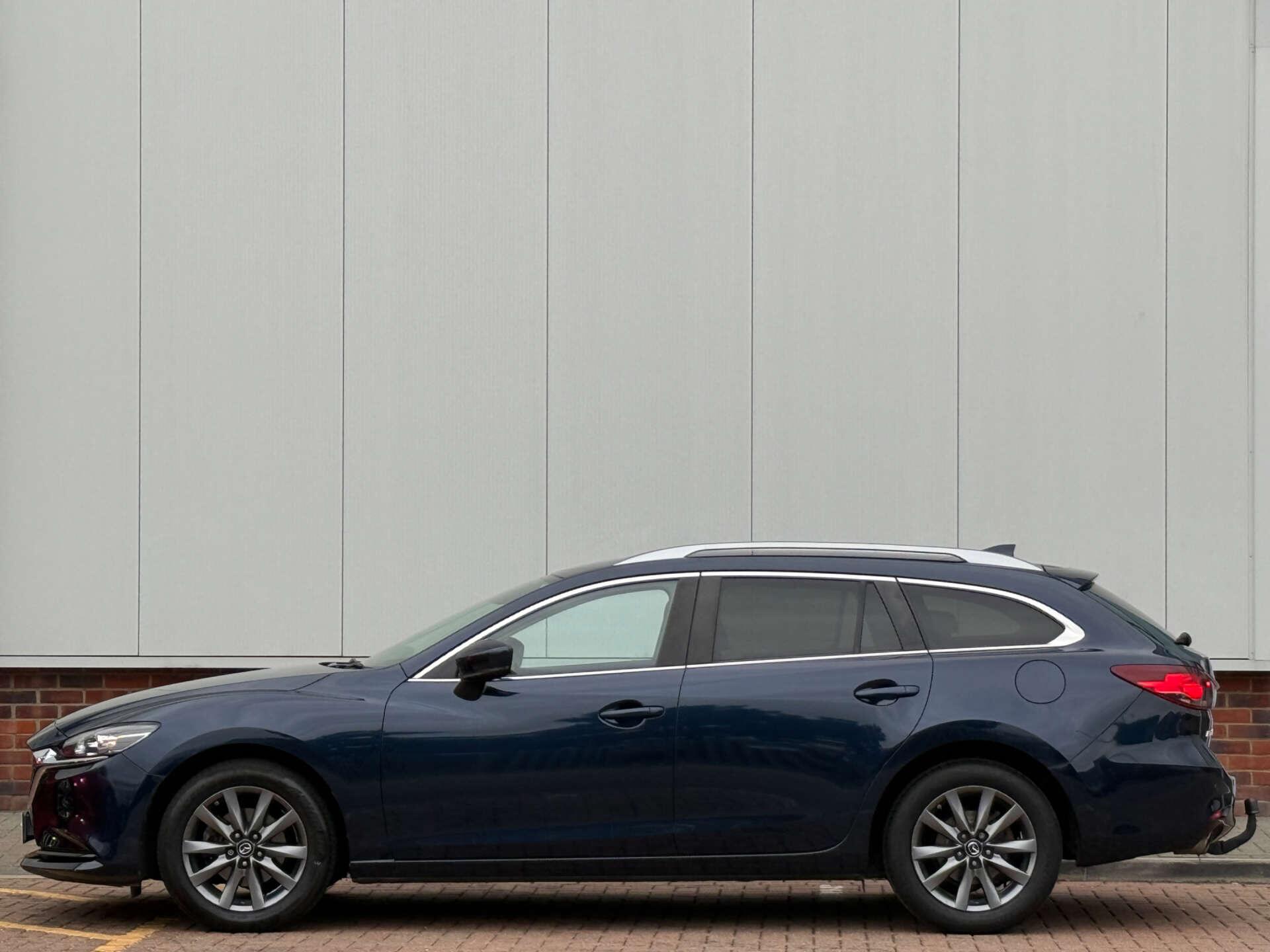 Mazda Skyactiv-G view 12