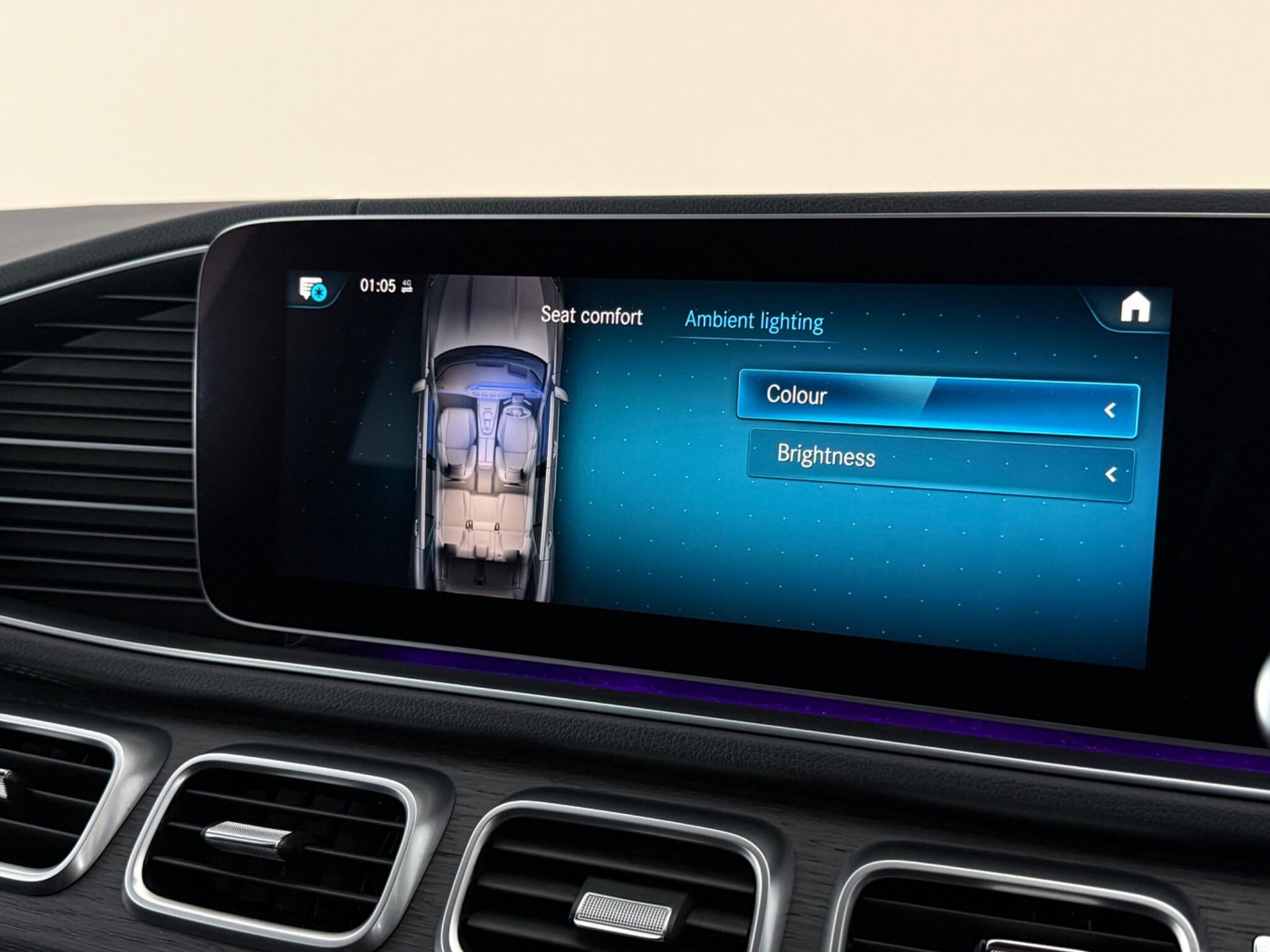 Mercedes-Benz GLE view 25