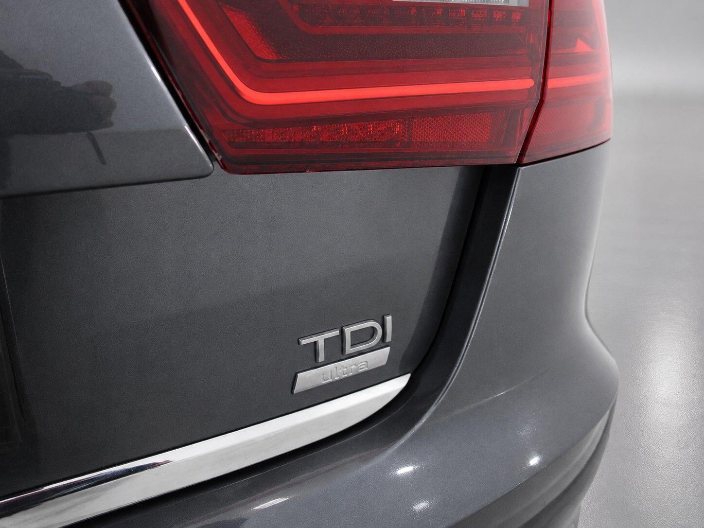 Audi A6 view 17