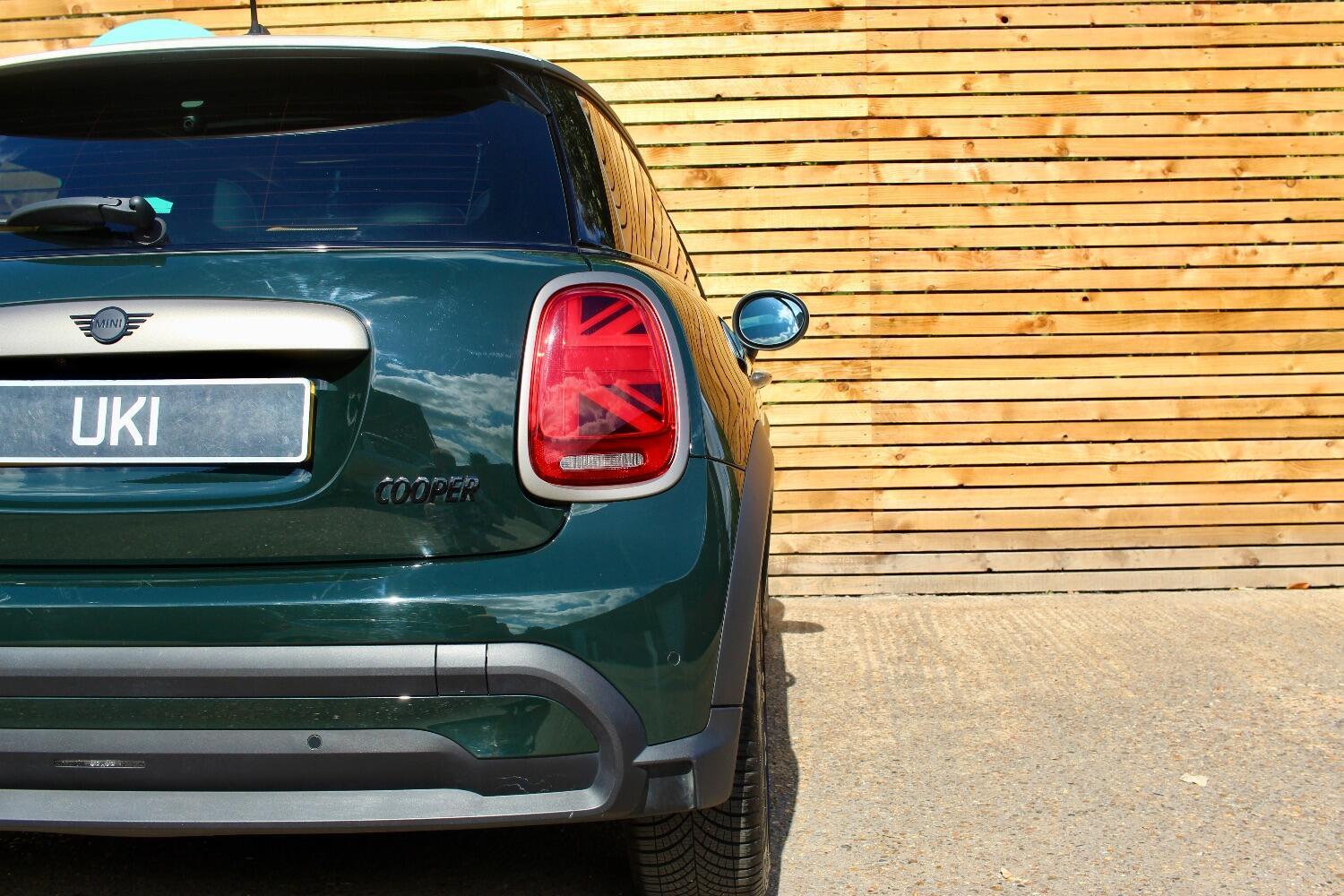 Mini Hatch view 36