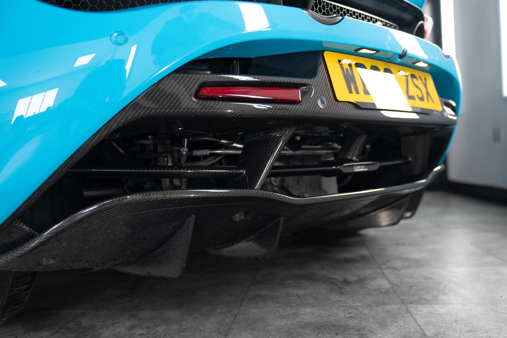 Mclaren 720s view 35