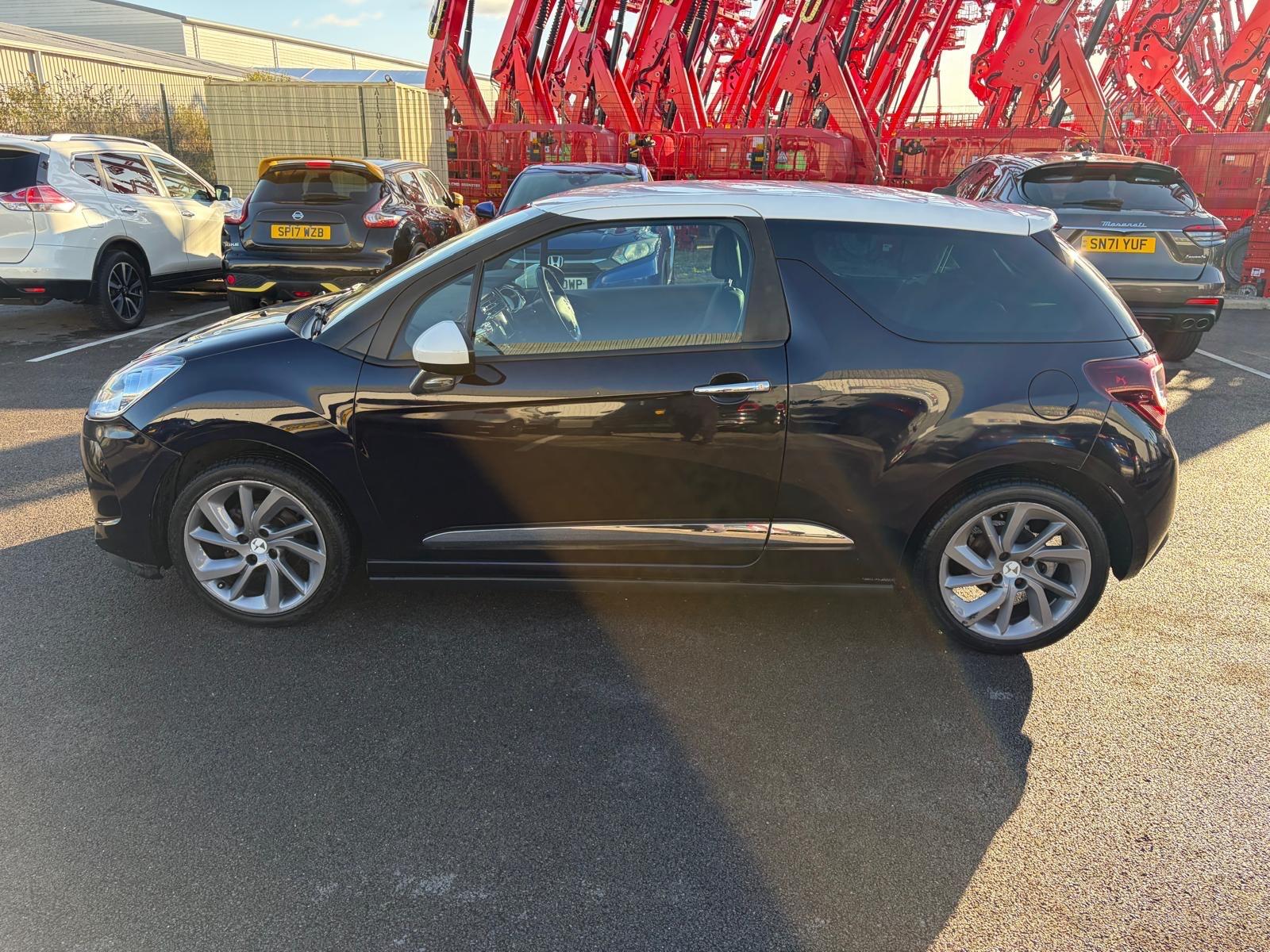 2016 DS AUTOMOBILES DS 3 1.2 PureTech DStyle Nav Euro 6 (s/s) 3dr • 70,000 miles image 5