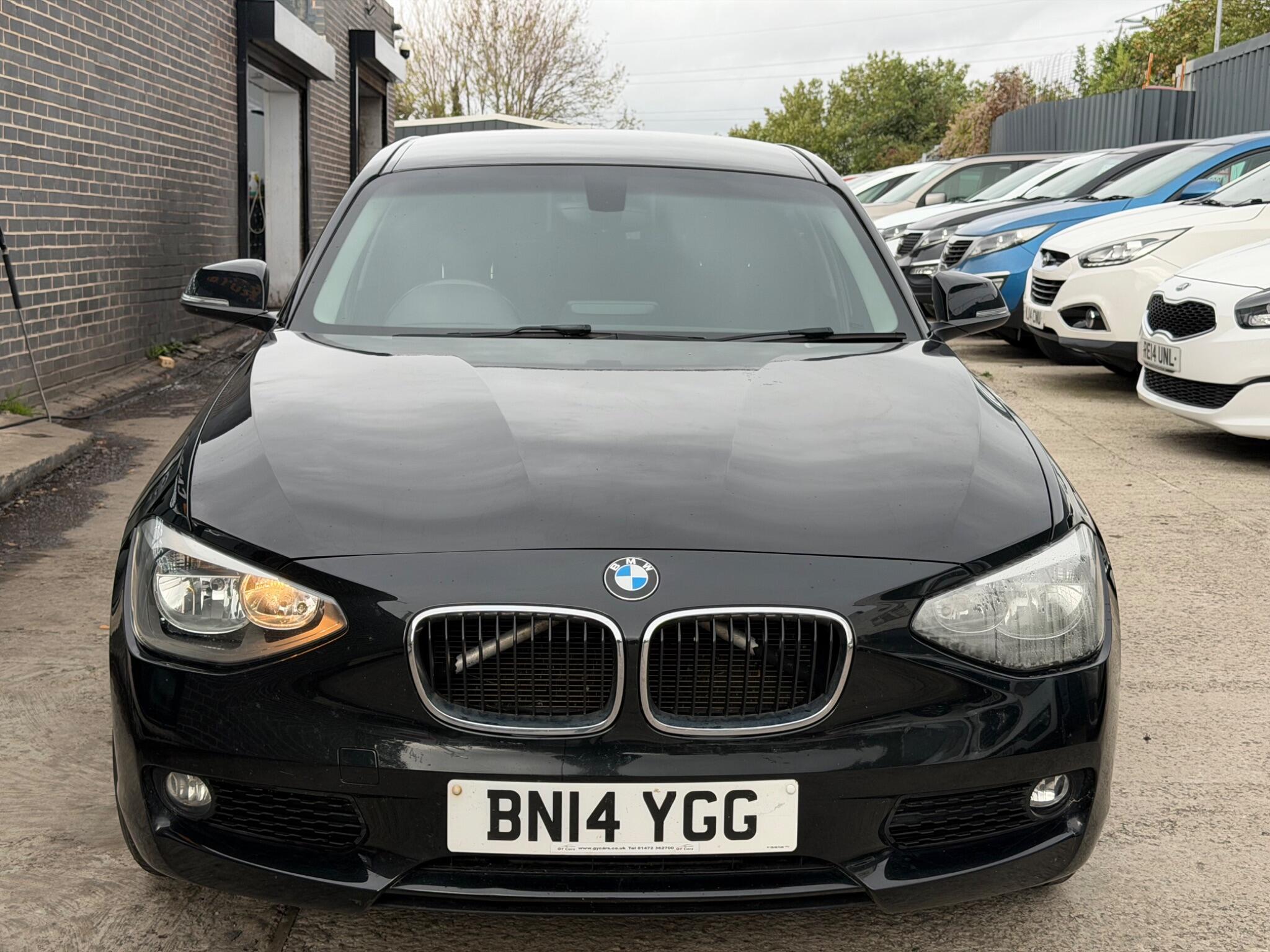 BMW 1 Series view 2