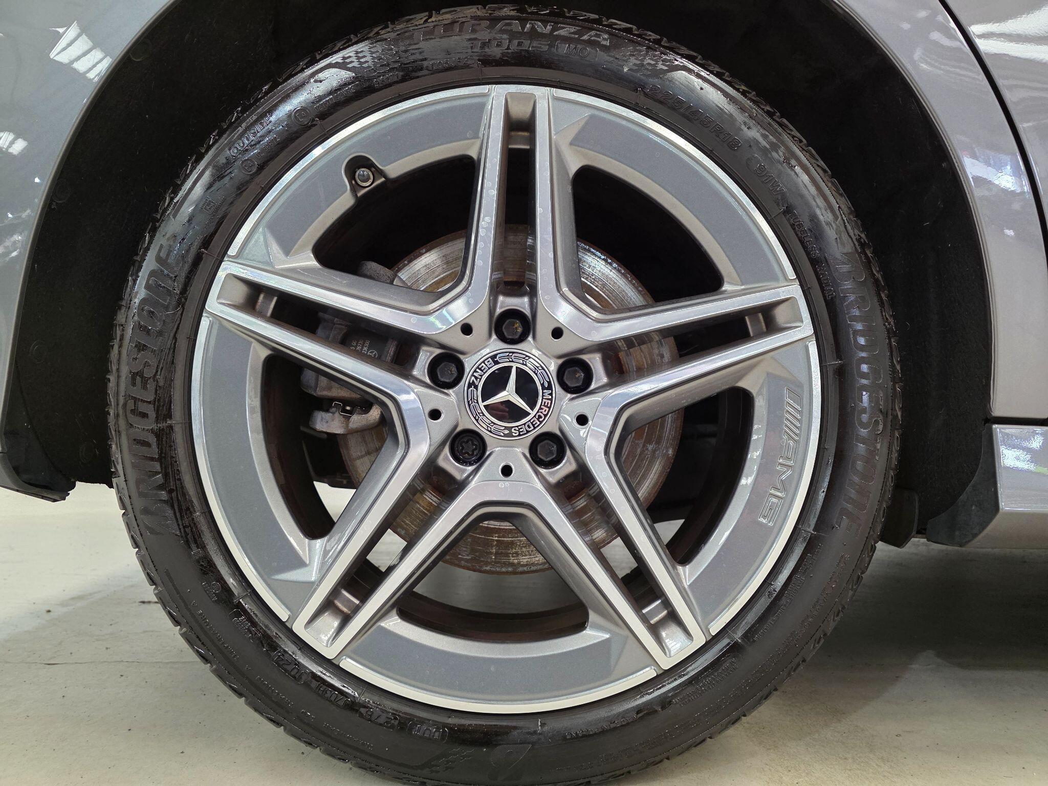Mercedes-Benz A Class view 31