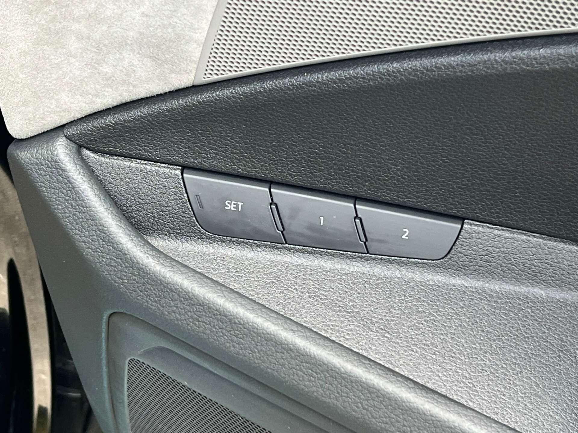 Audi E-Tron view 12