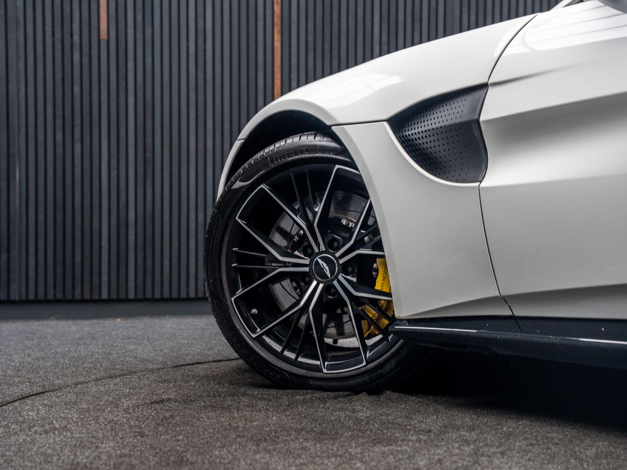 Aston Martin Vantage view 15