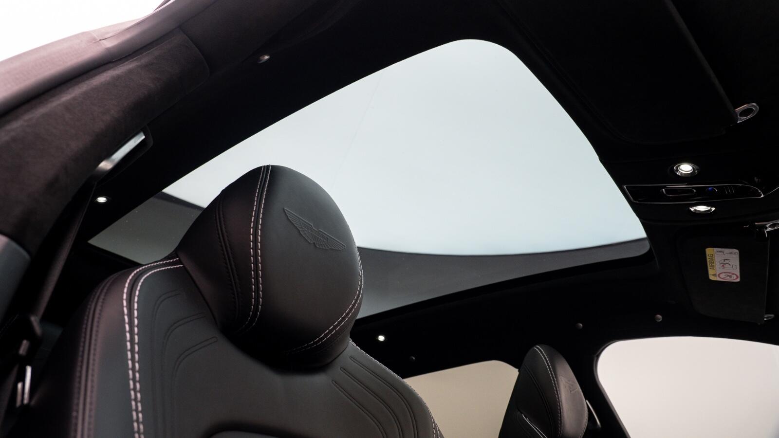Aston Martin DBX view 7