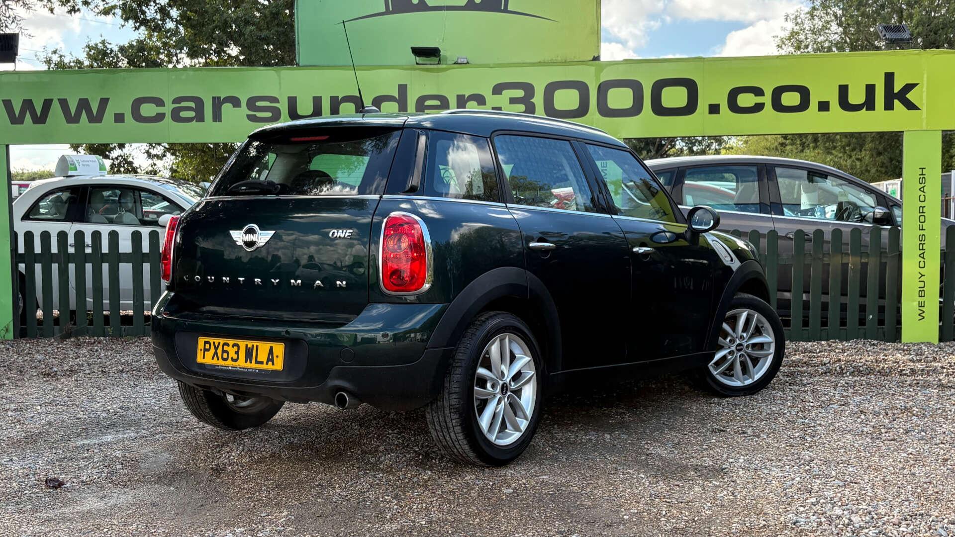 Mini Countryman view 4