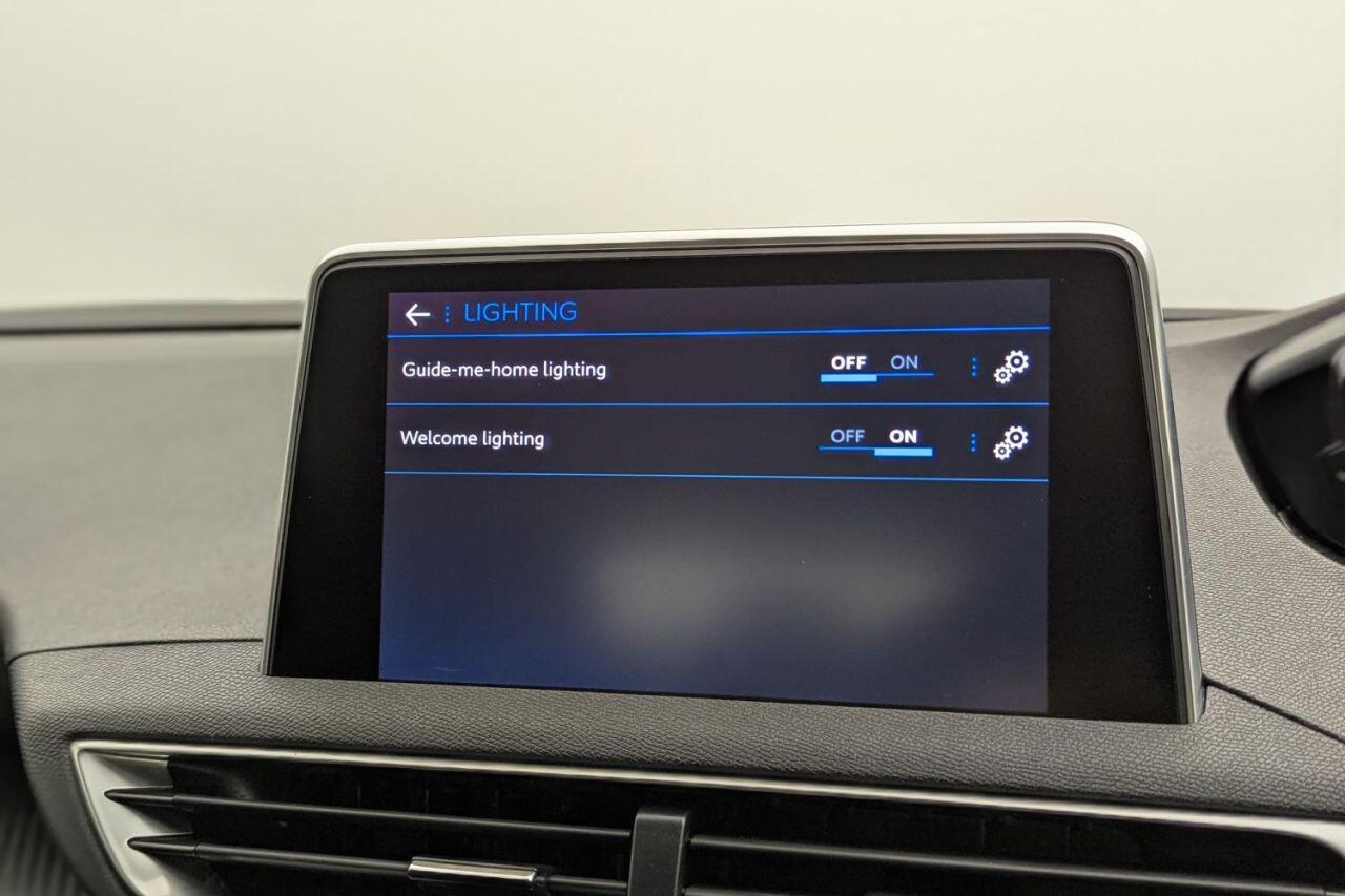 Peugeot 5008 view 36