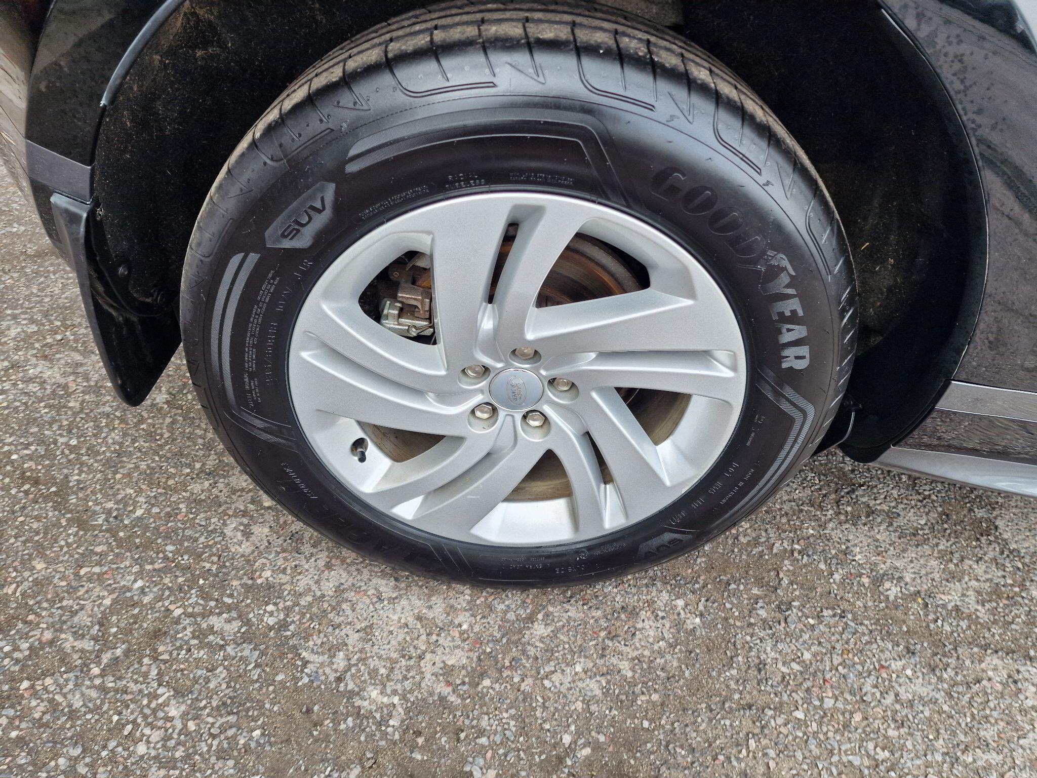 Land Rover Range Rover Evoque view 51