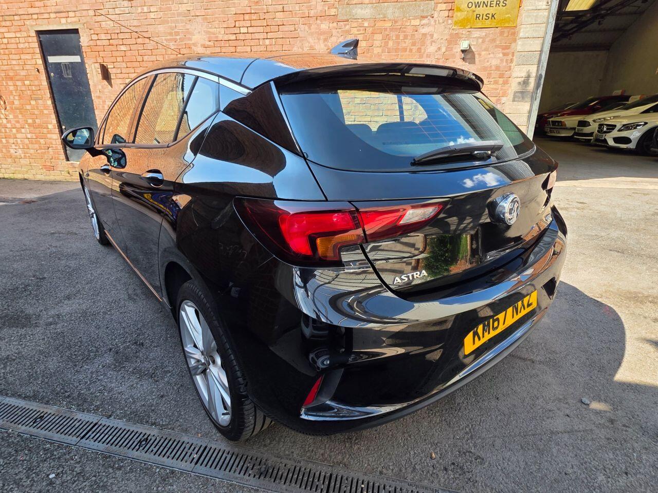 Vauxhall Astra view 19
