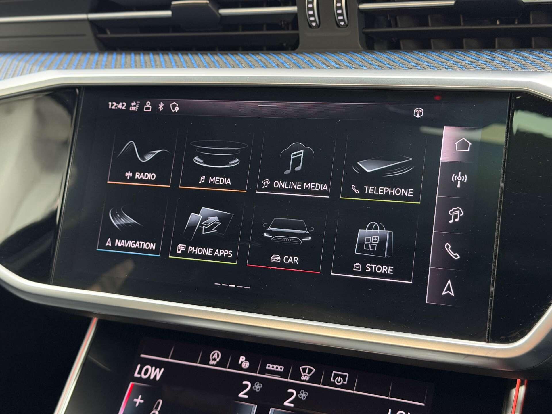 Audi RS6 view 52