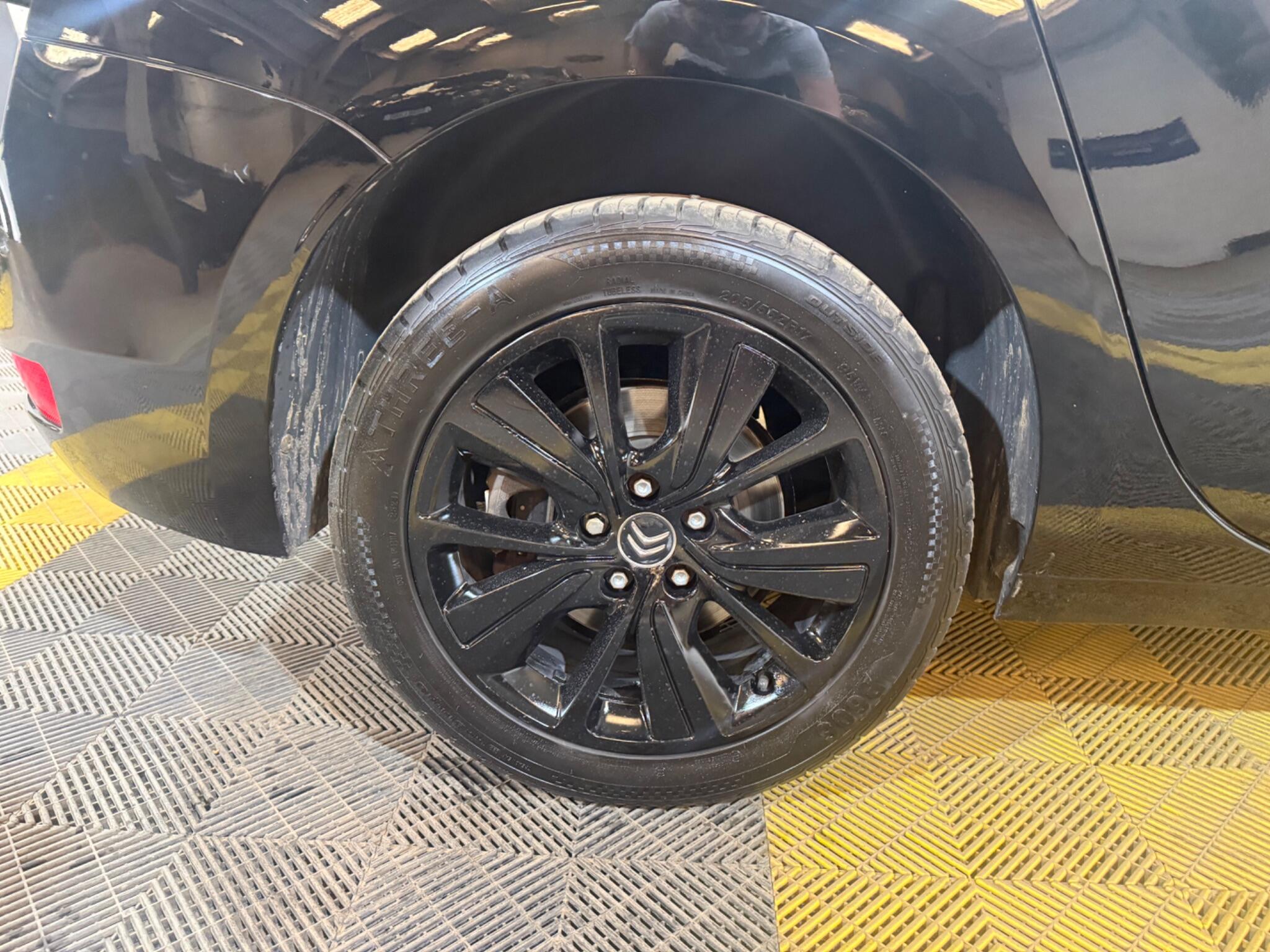 Citroen Grand C4 Picasso view 47