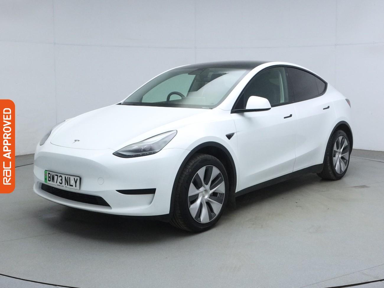 Tesla Model Y view 30