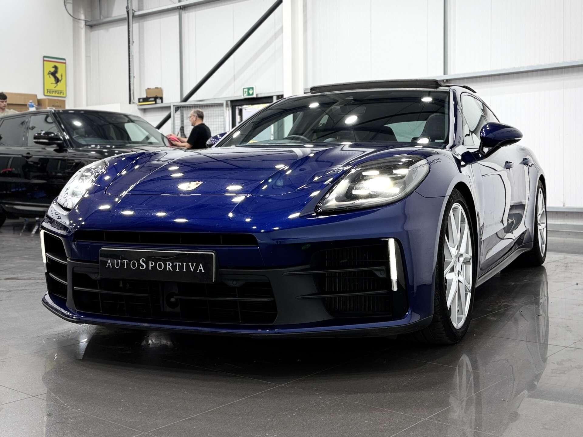 Porsche Panamera view 8