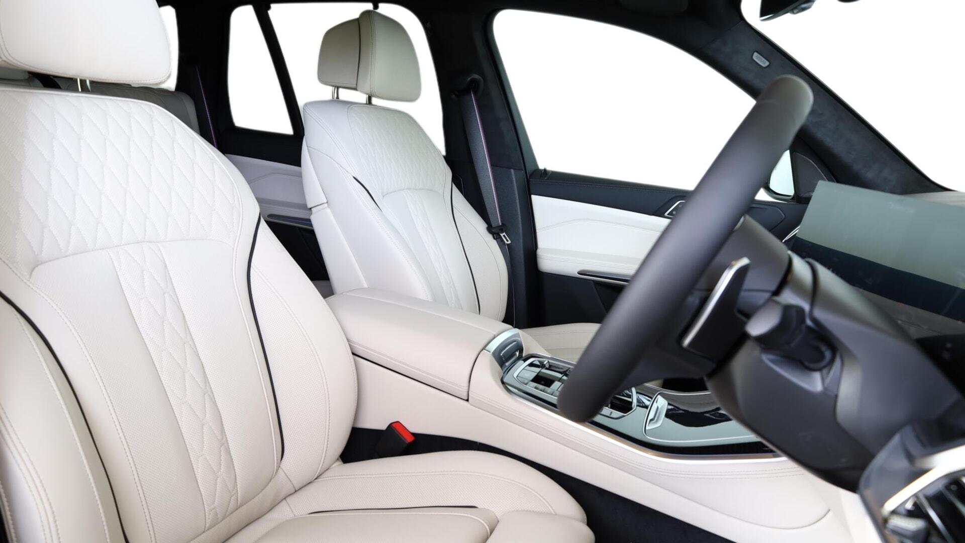 BMW X5 view 11