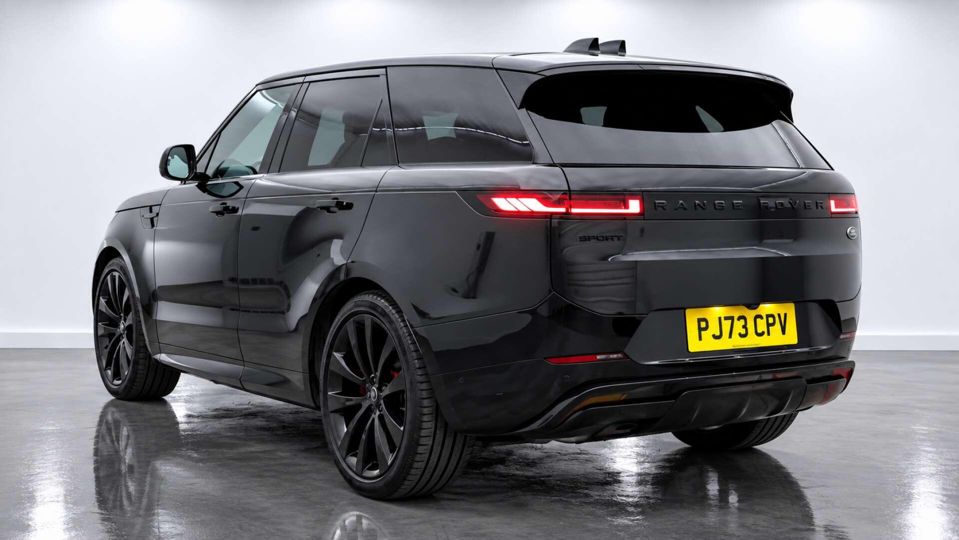 Land Rover Range Rover Sport view 5