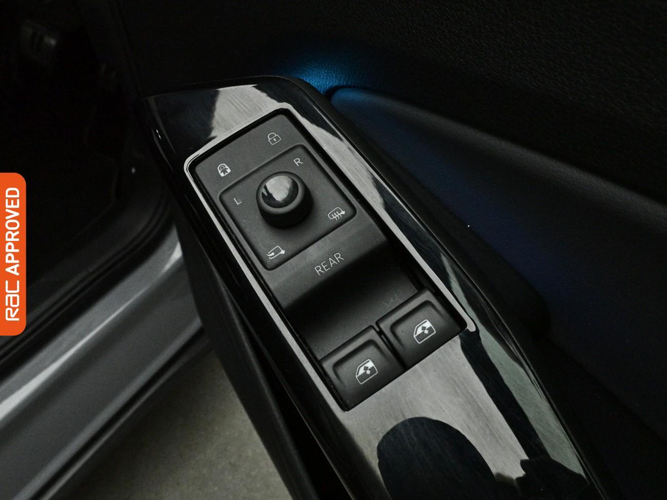 Volkswagen Id.4 view 25