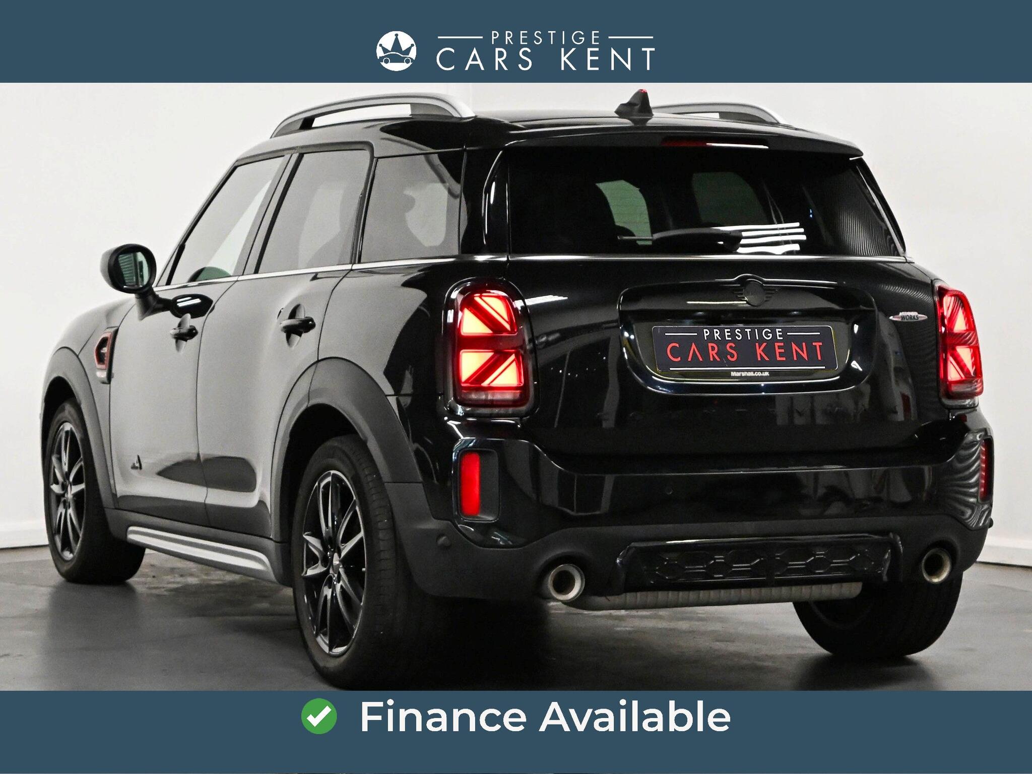 Mini Countryman view 3