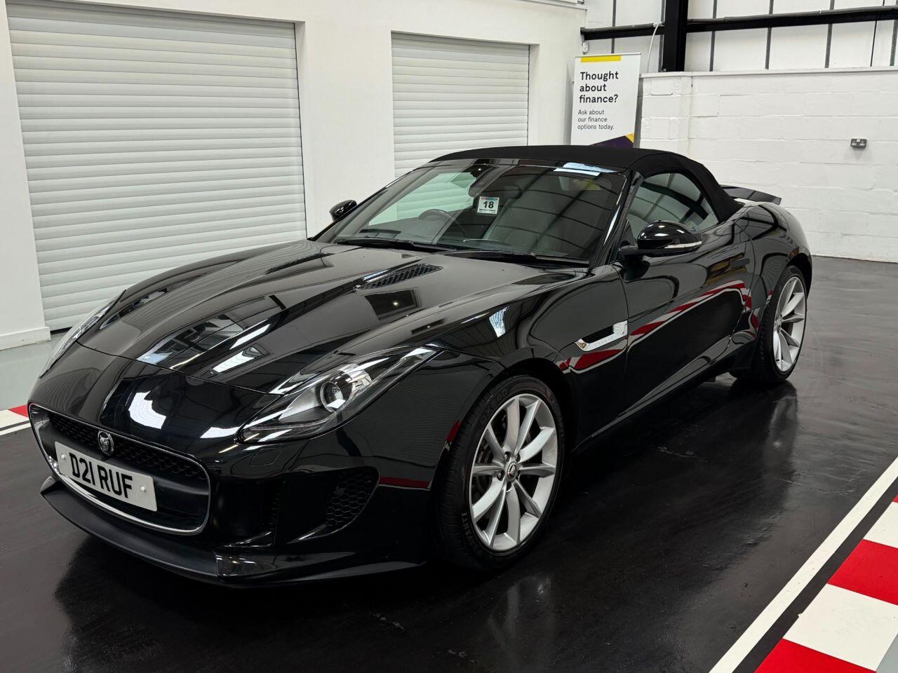 Jaguar F-Type view 49