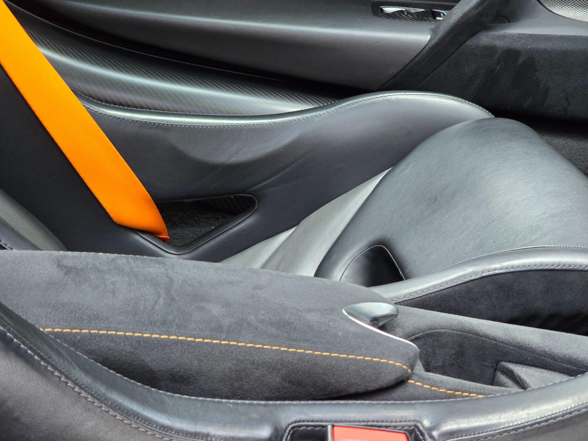 Mclaren 720s view 32