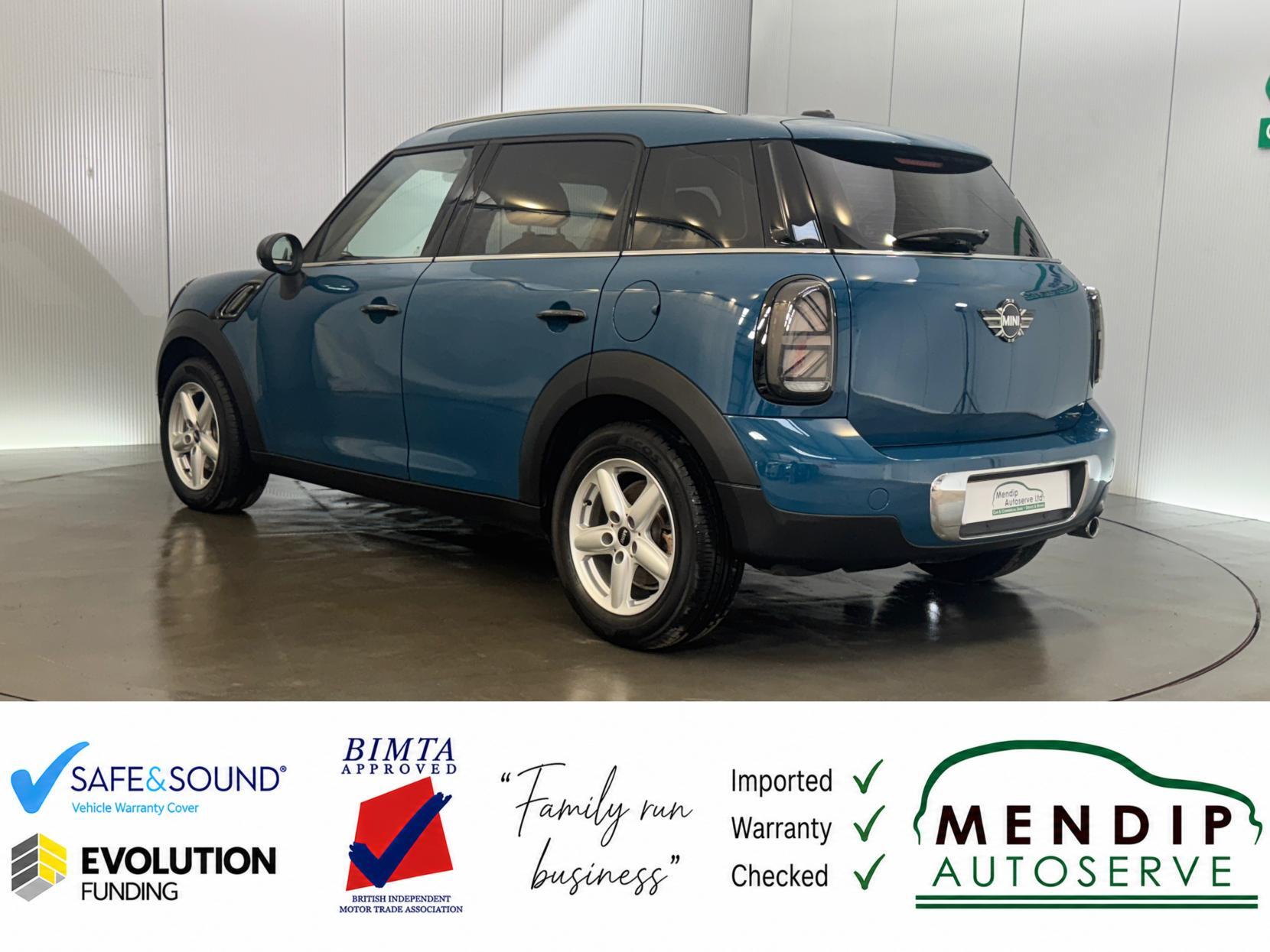 Mini Countryman view 11