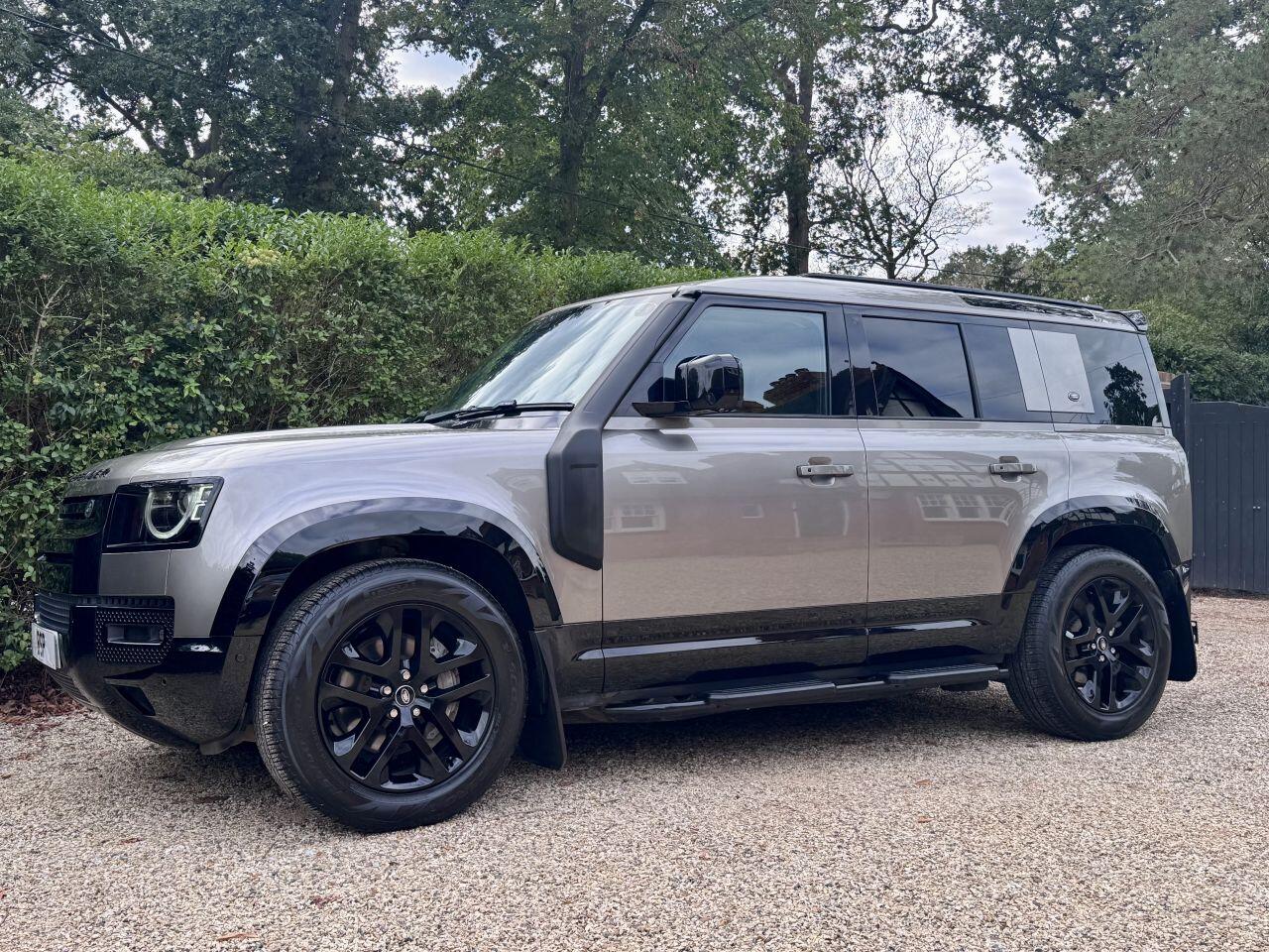 Land Rover Defender view 51