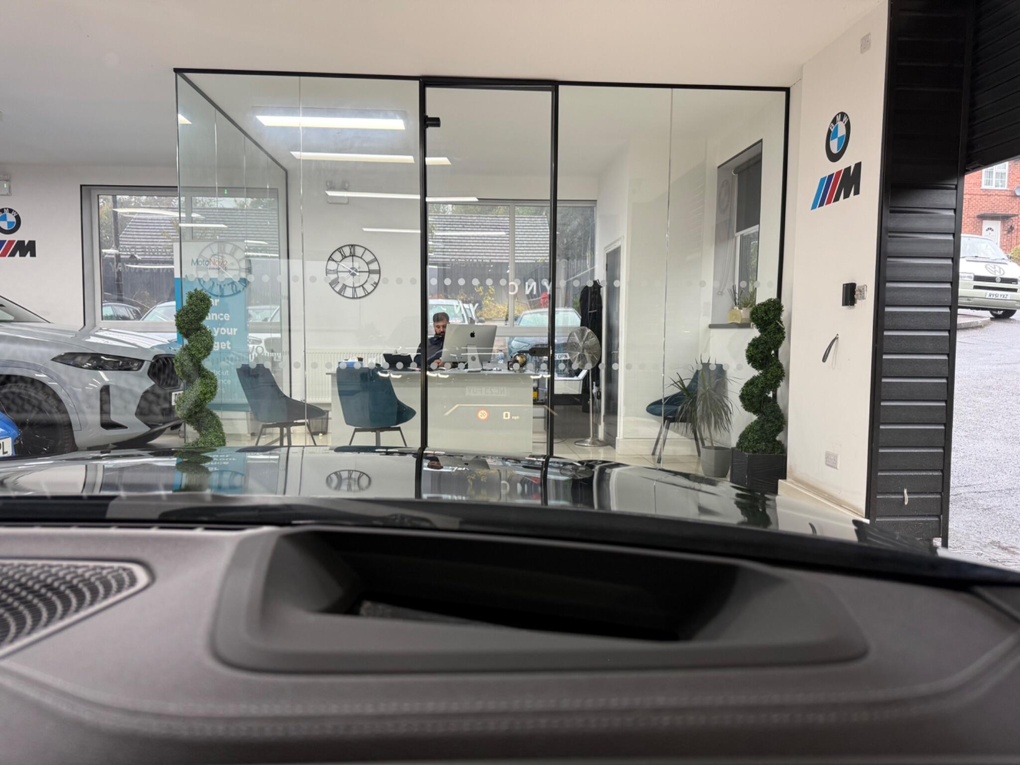 BMW I4 view 7