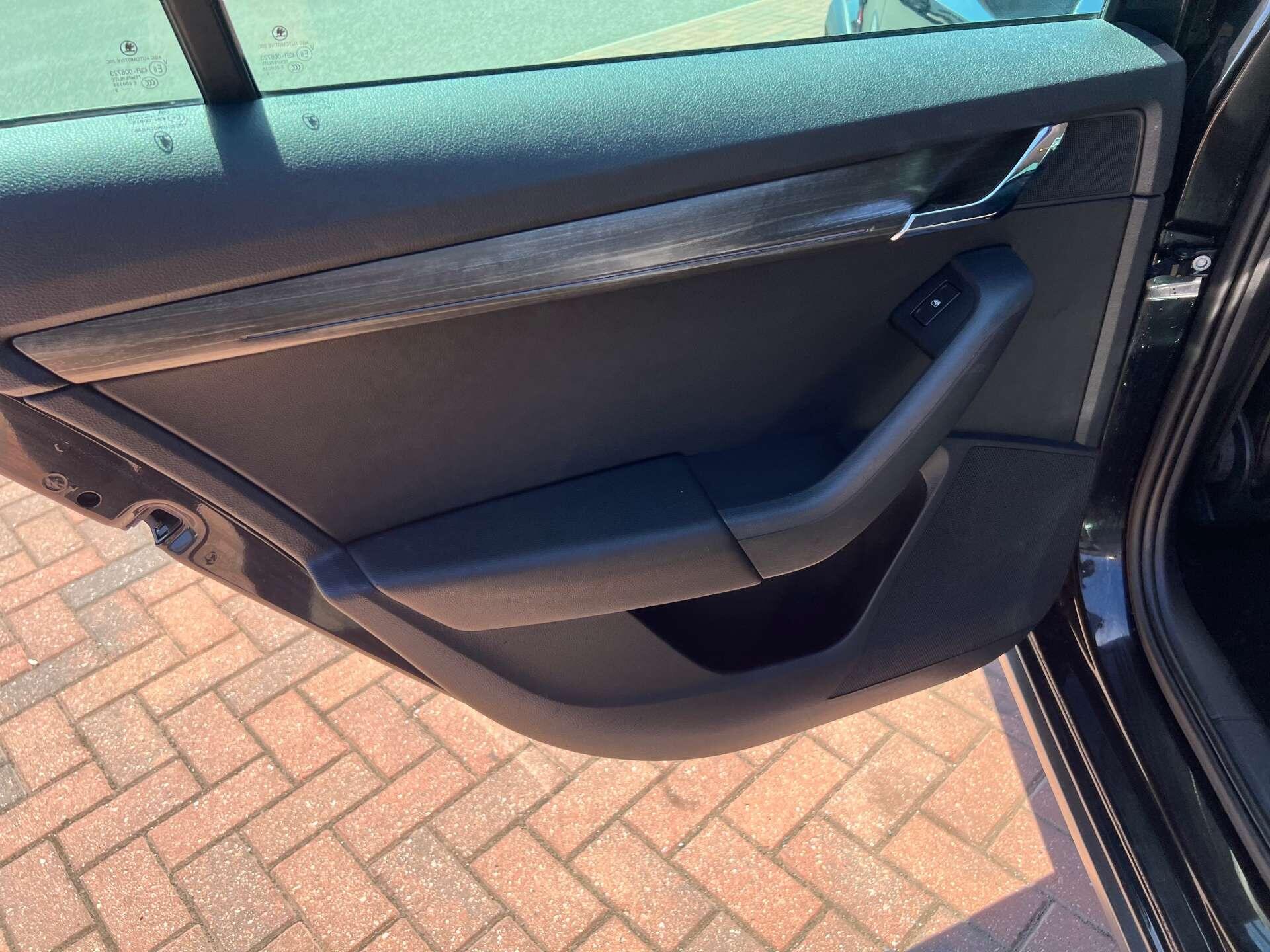 Skoda Octavia view 50