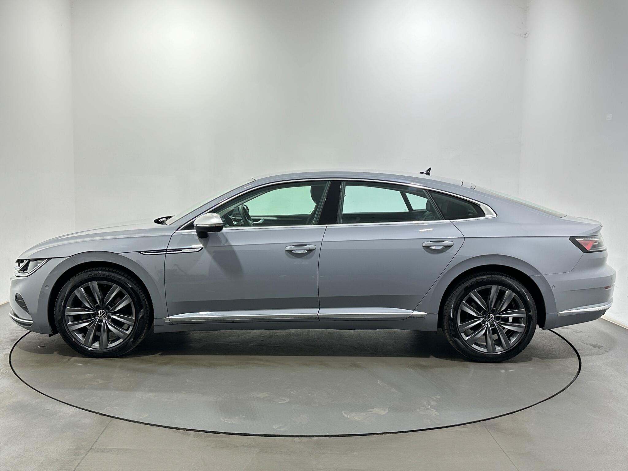 Volkswagen Arteon view 5
