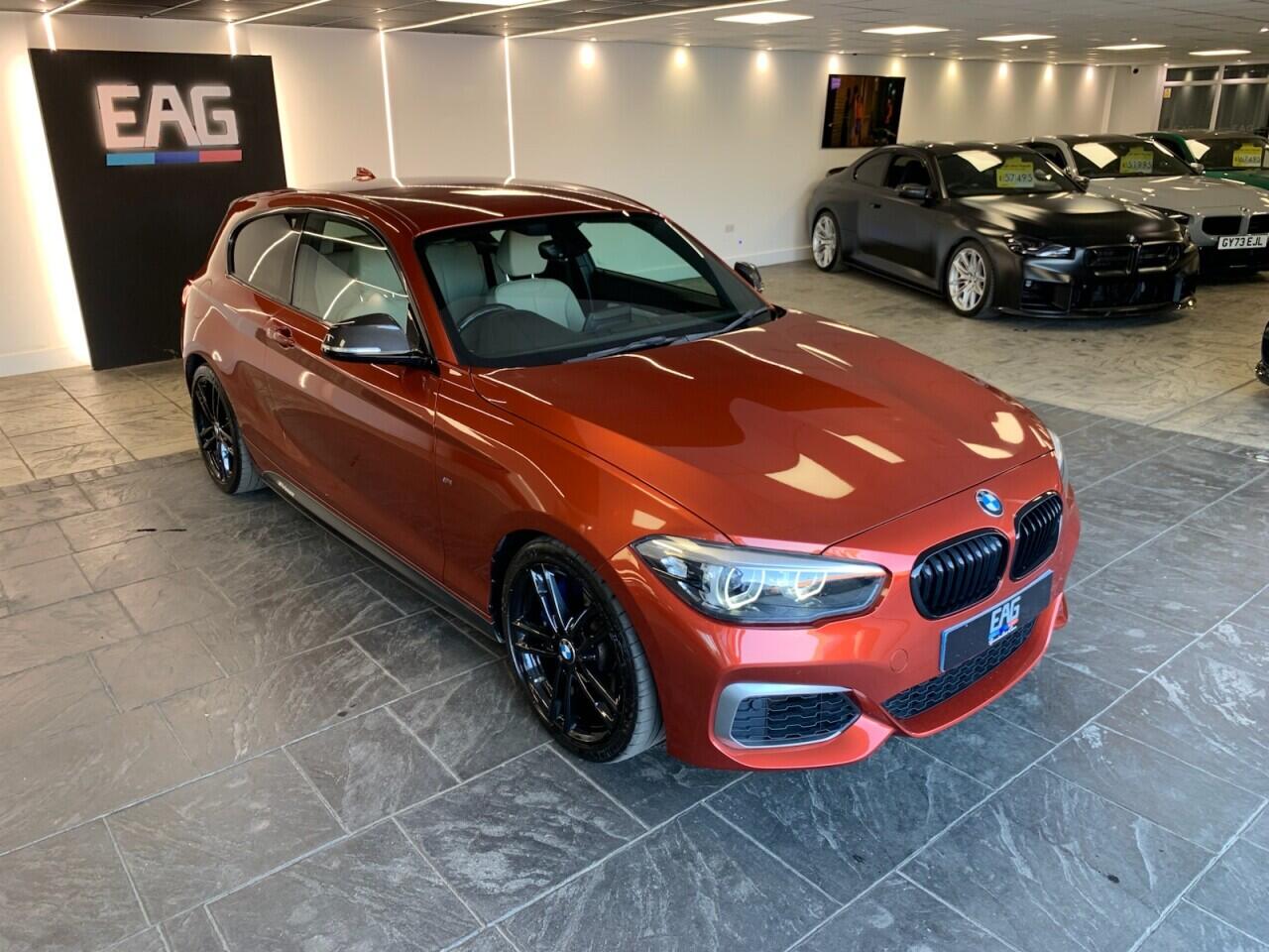 BMW 1 Series view 14
