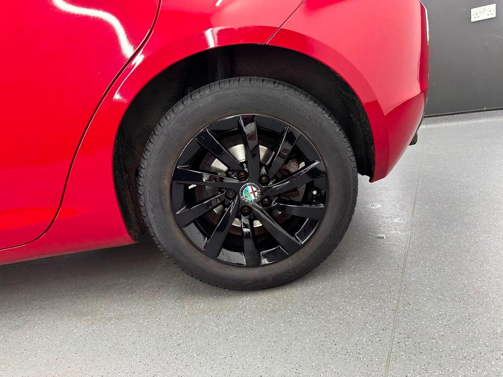 Alfa Romeo Giulietta view 20