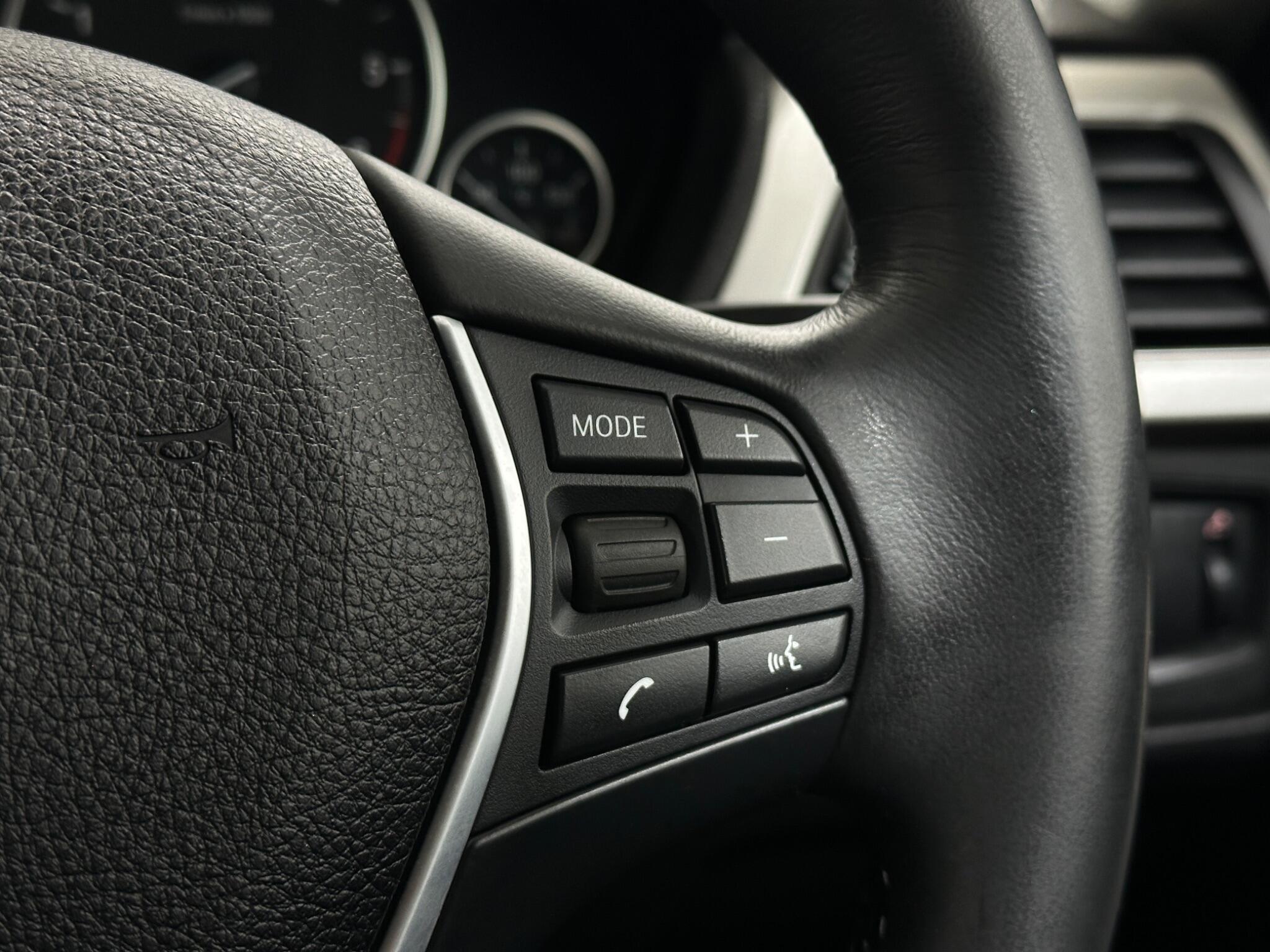 BMW 4 Series Gran Coupe view 16