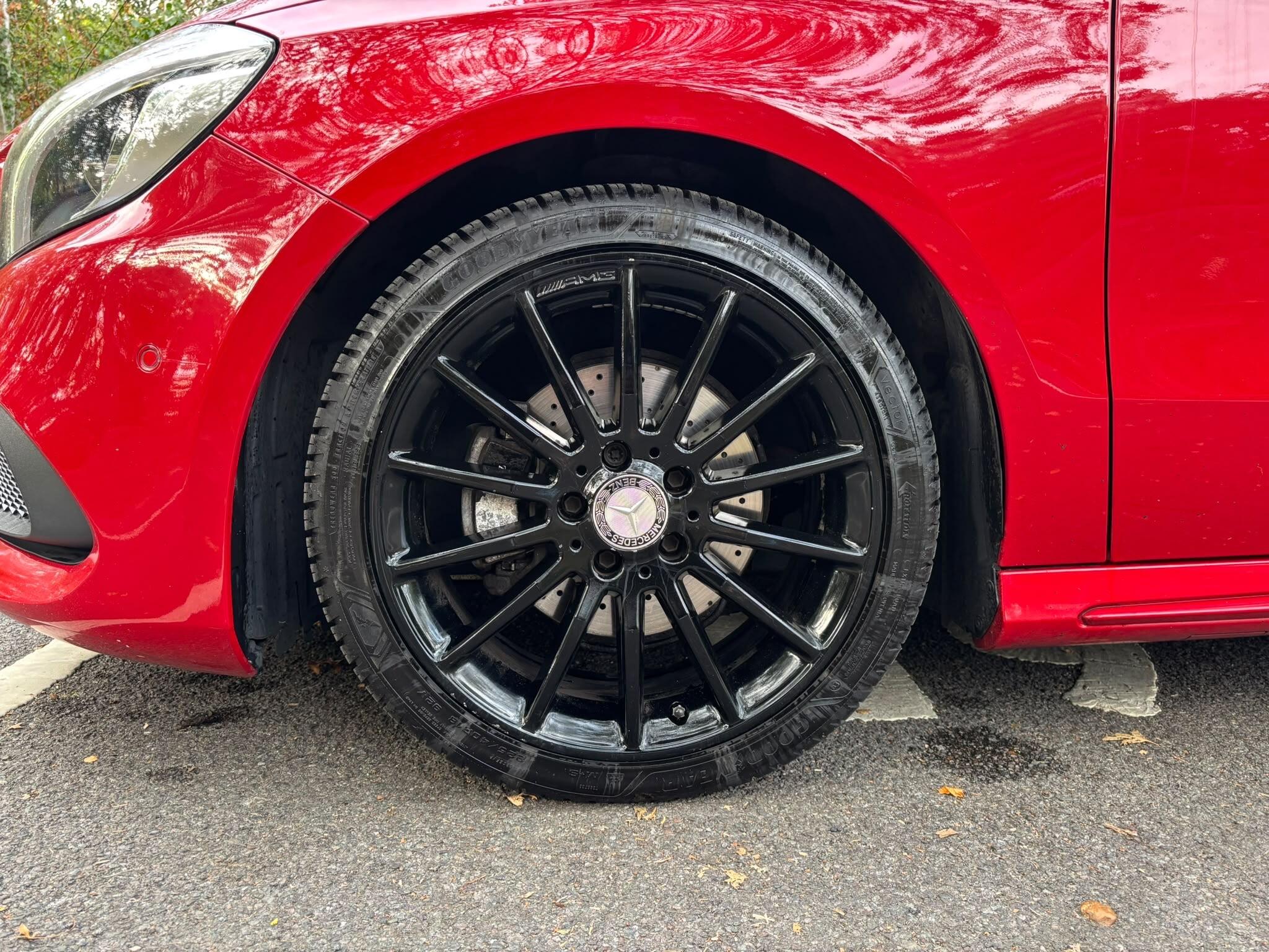 Mercedes-Benz A-Class view 32