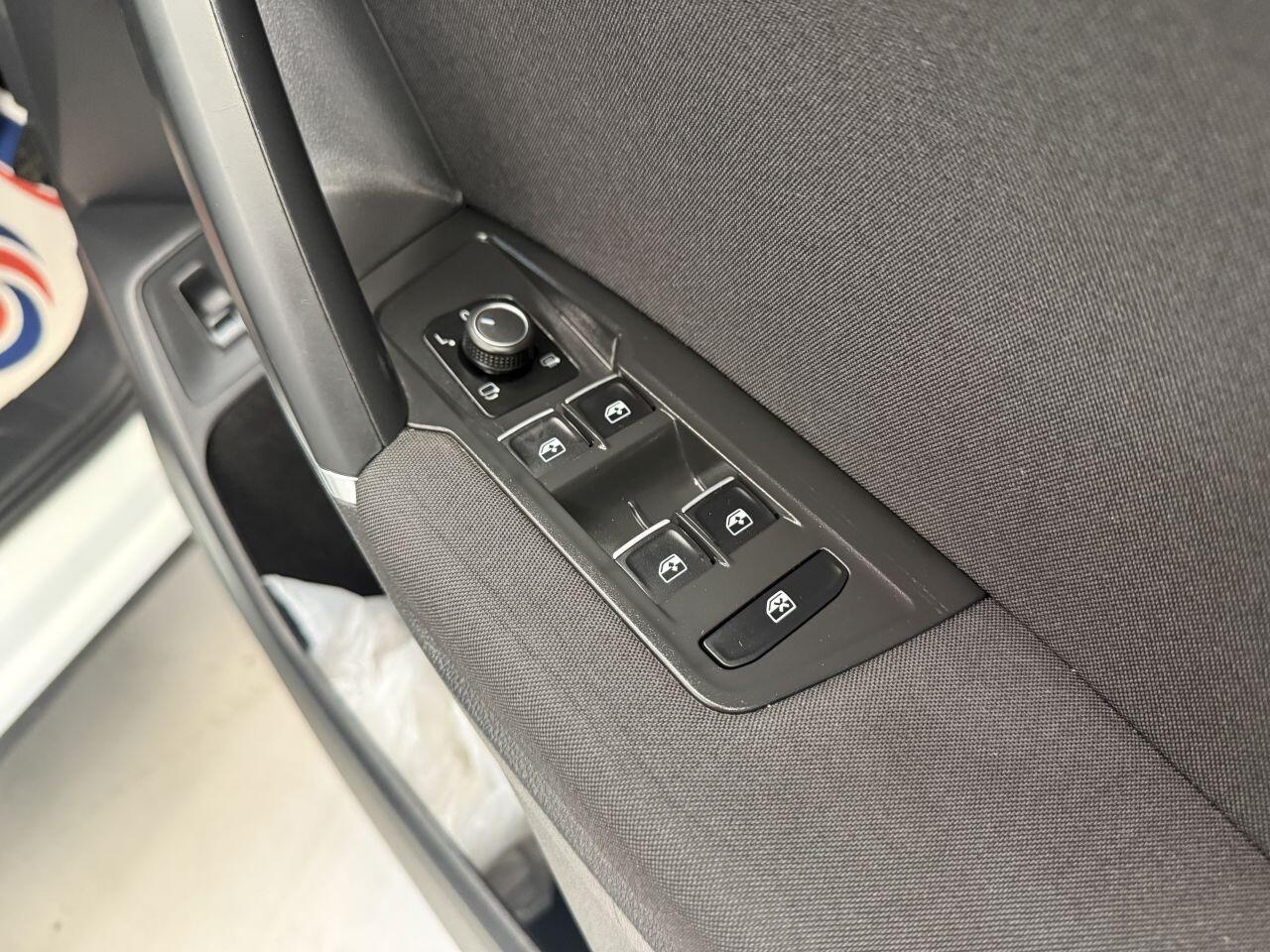 Volkswagen Tiguan Allspace view 38