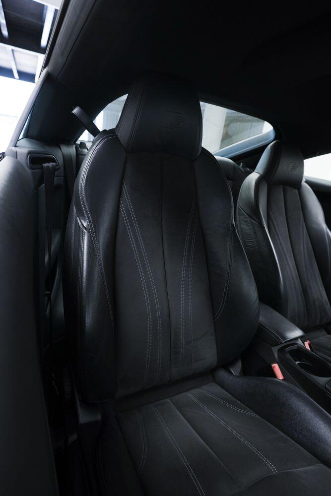 Audi TT view 11