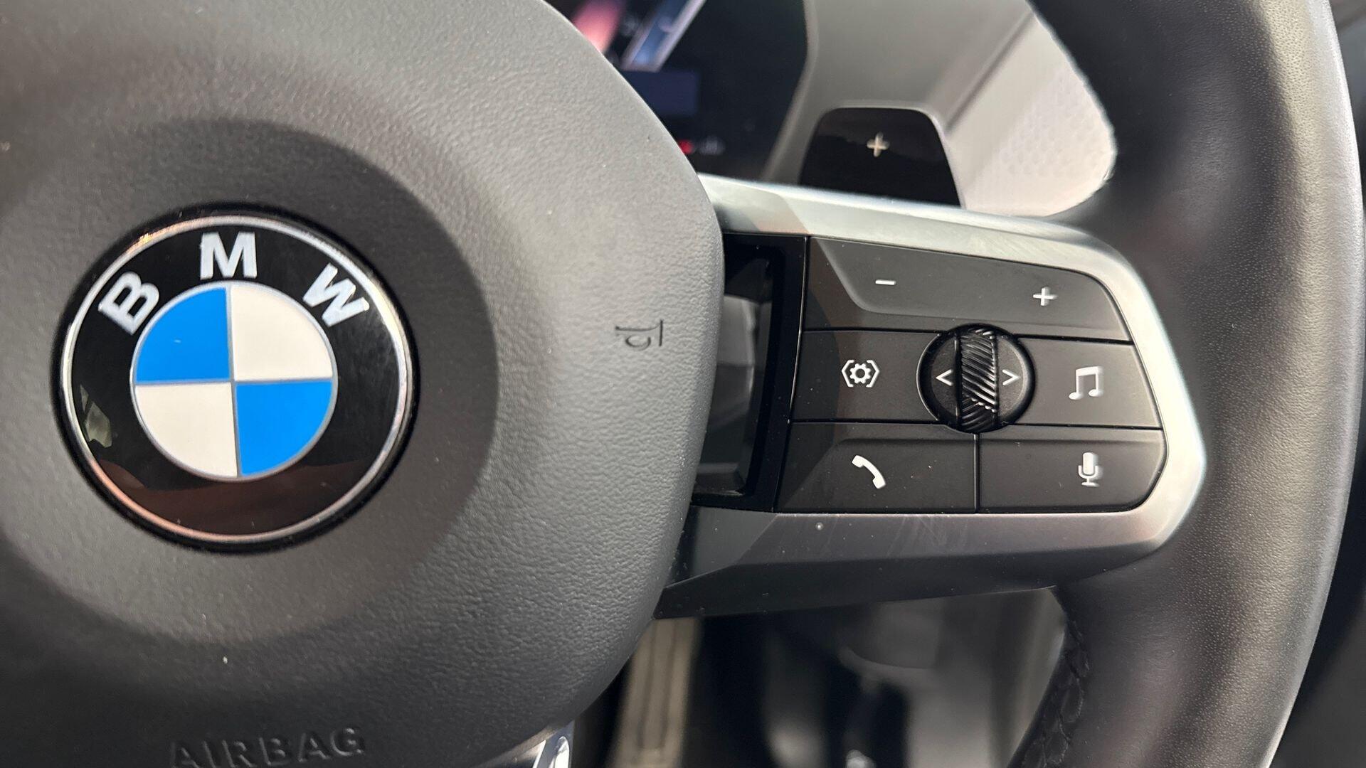 BMW 1 Series view 19