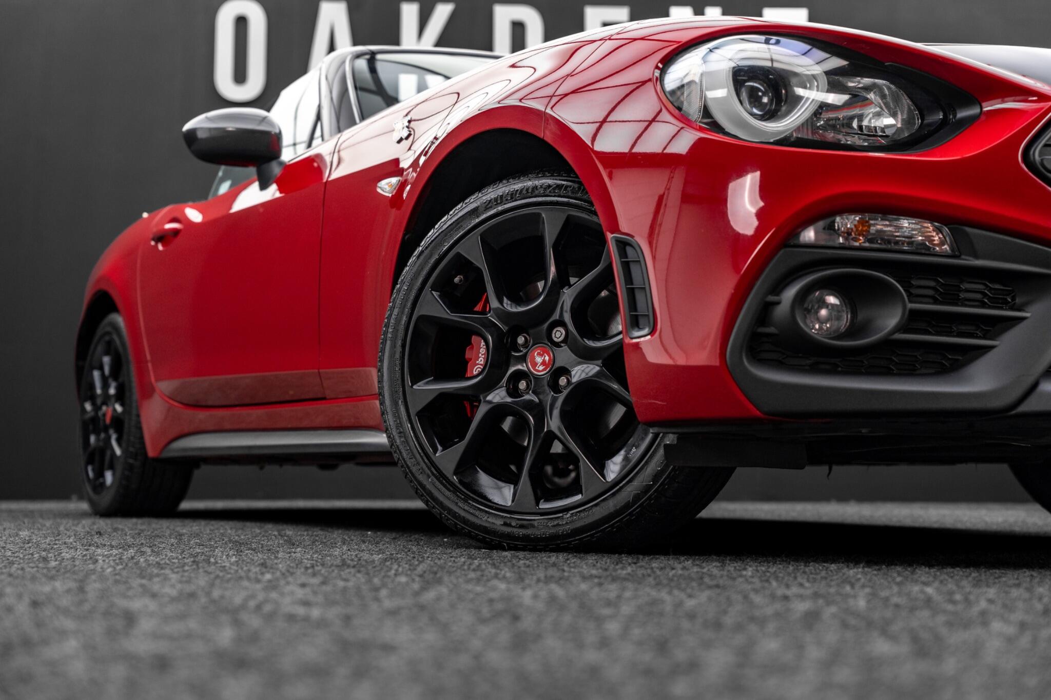 Abarth 124 Spider view 30