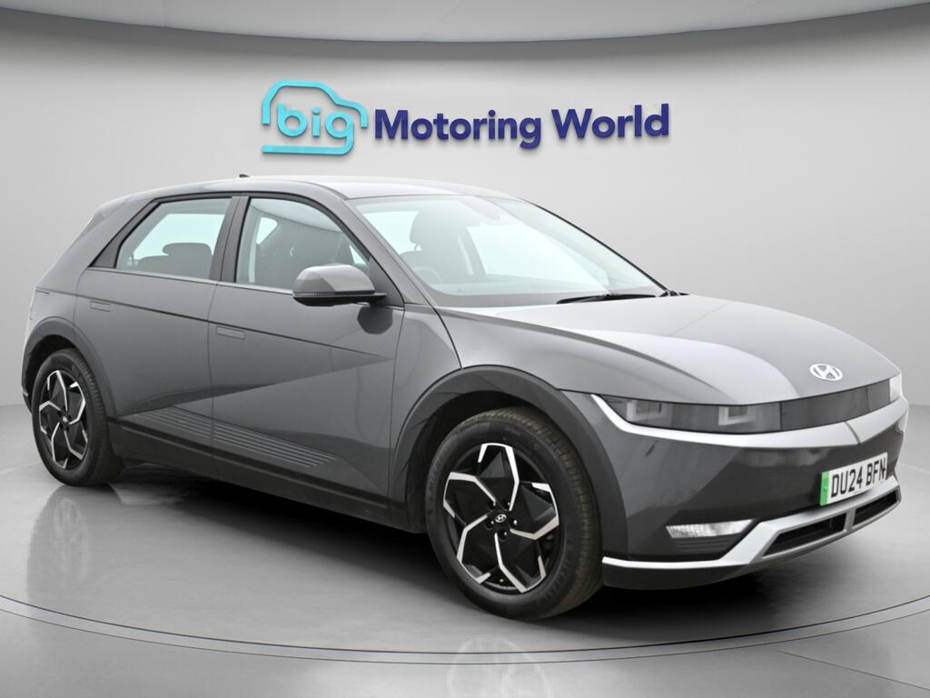 2024 Hyundai IONIQ 5 E SE Connect