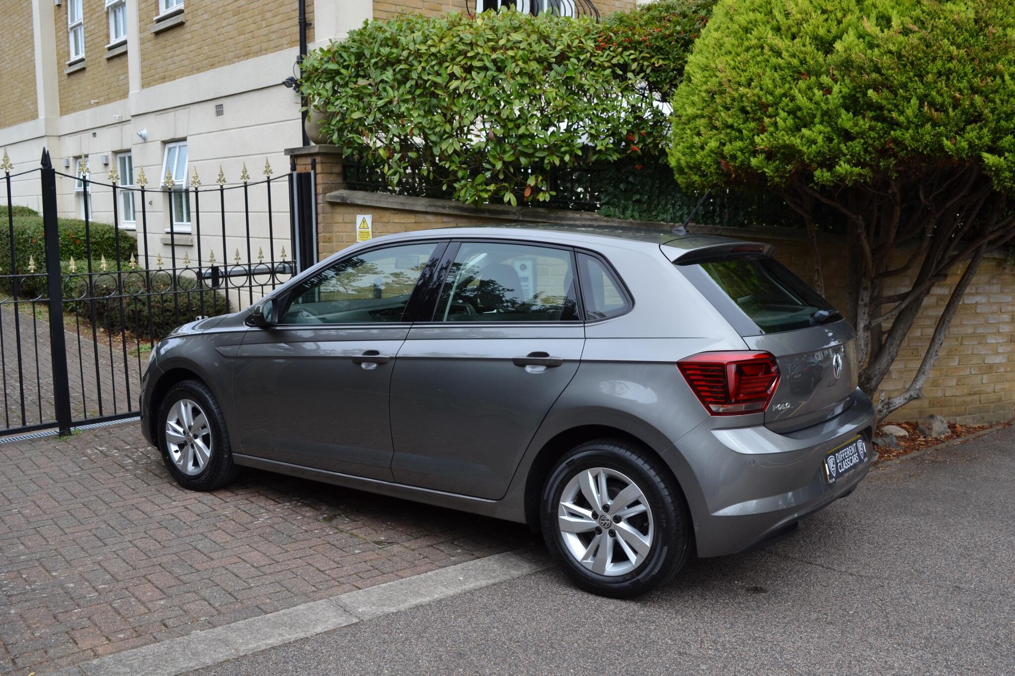 Volkswagen Polo view 32