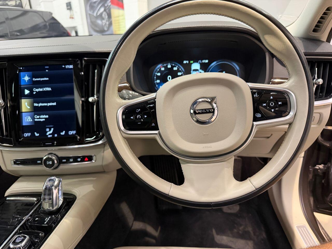 Volvo V90 view 16