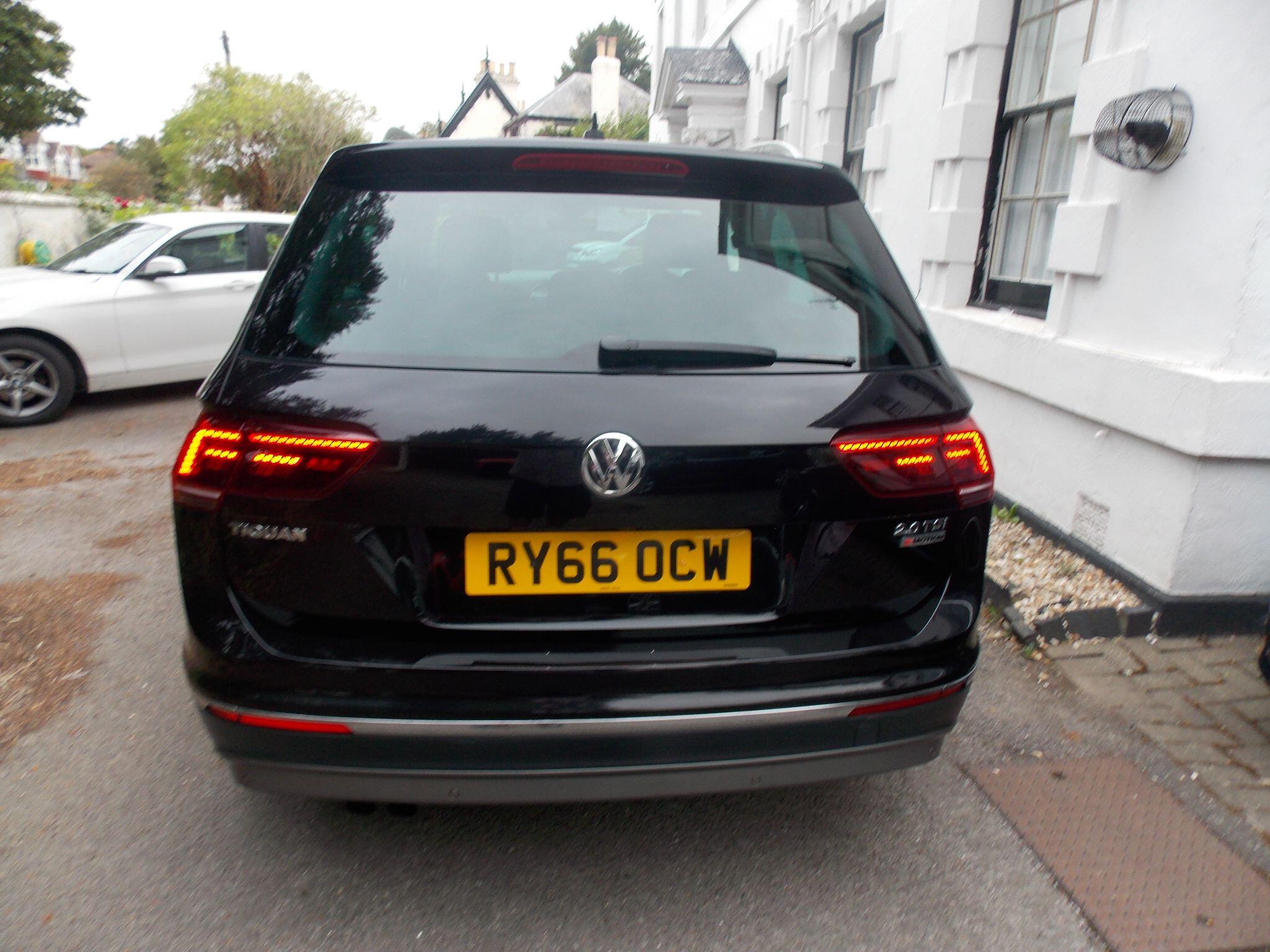 Volkswagen Tiguan view 67